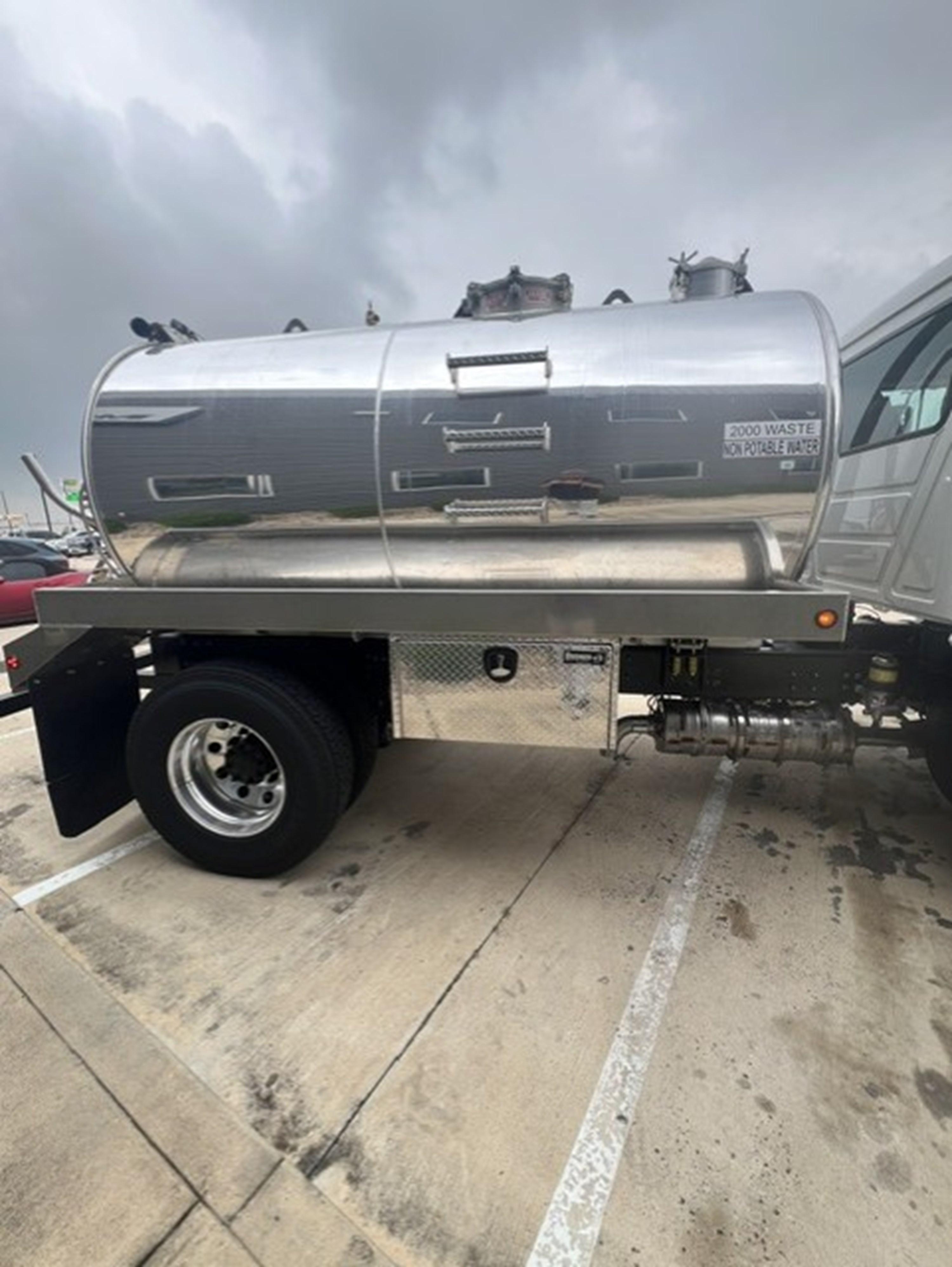 2027 Mack MD in HOUSTON, TX — photo 5