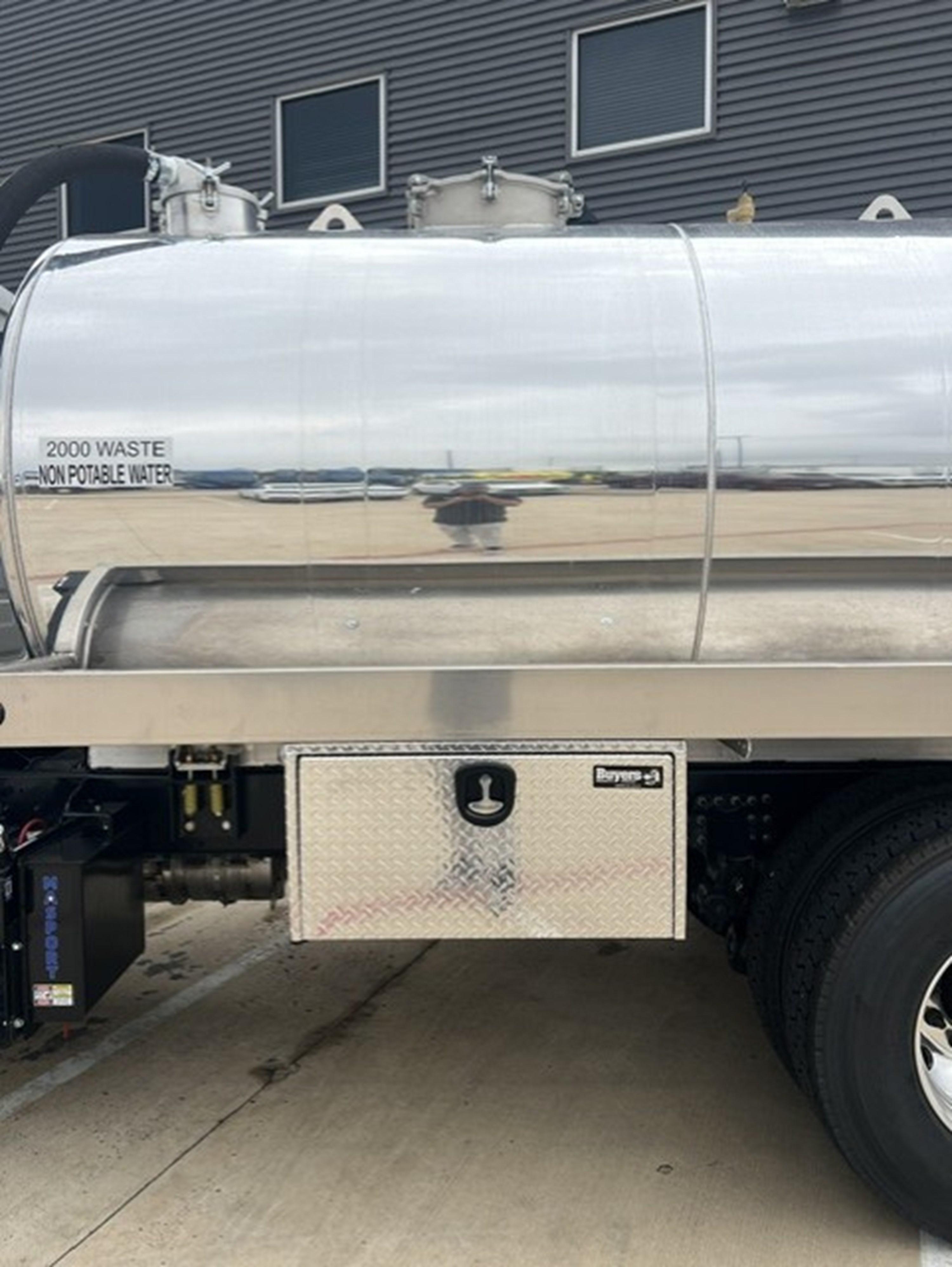 2027 Mack MD in HOUSTON, TX — photo 6