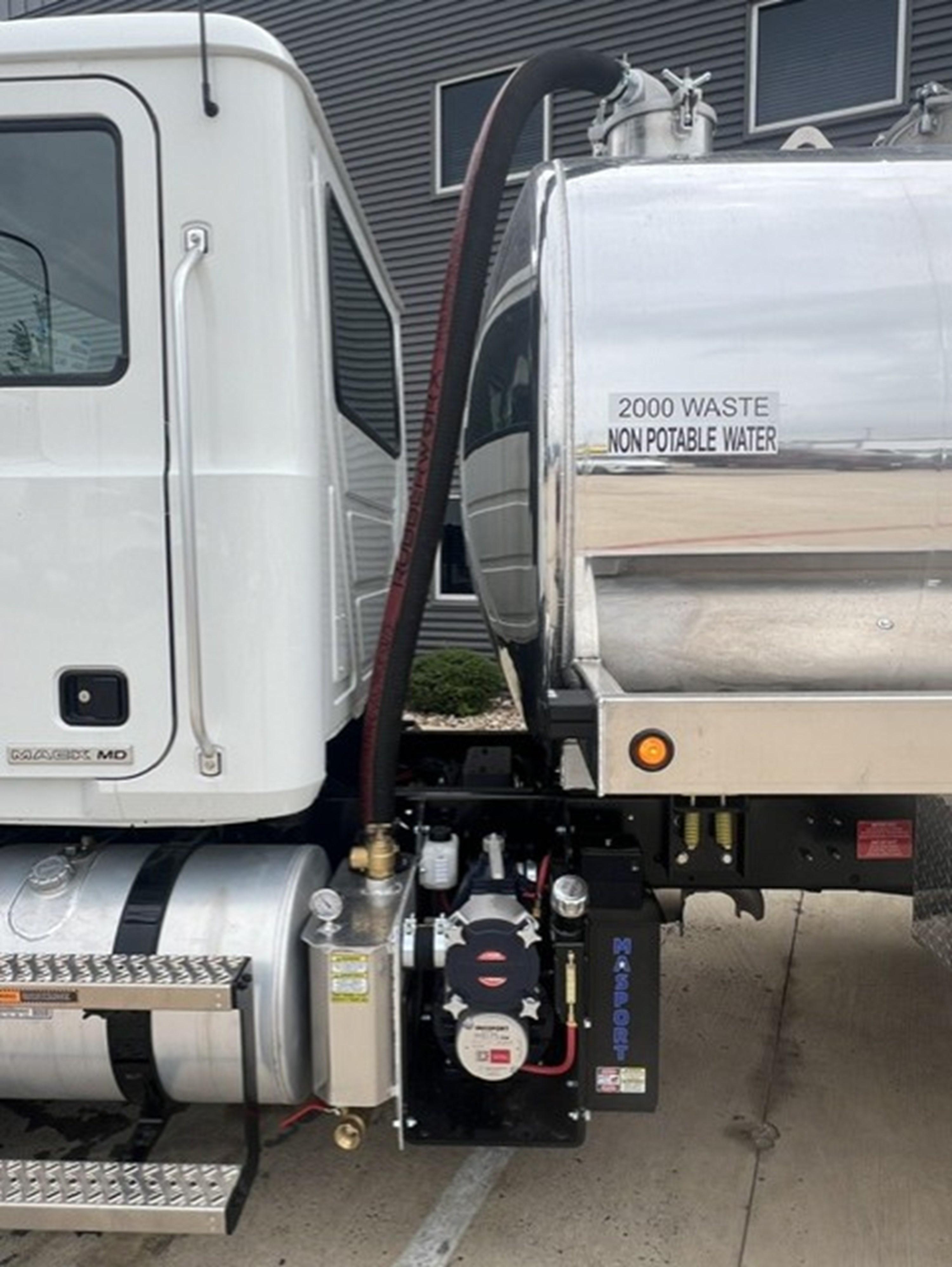 2027 Mack MD in HOUSTON, TX — photo 7