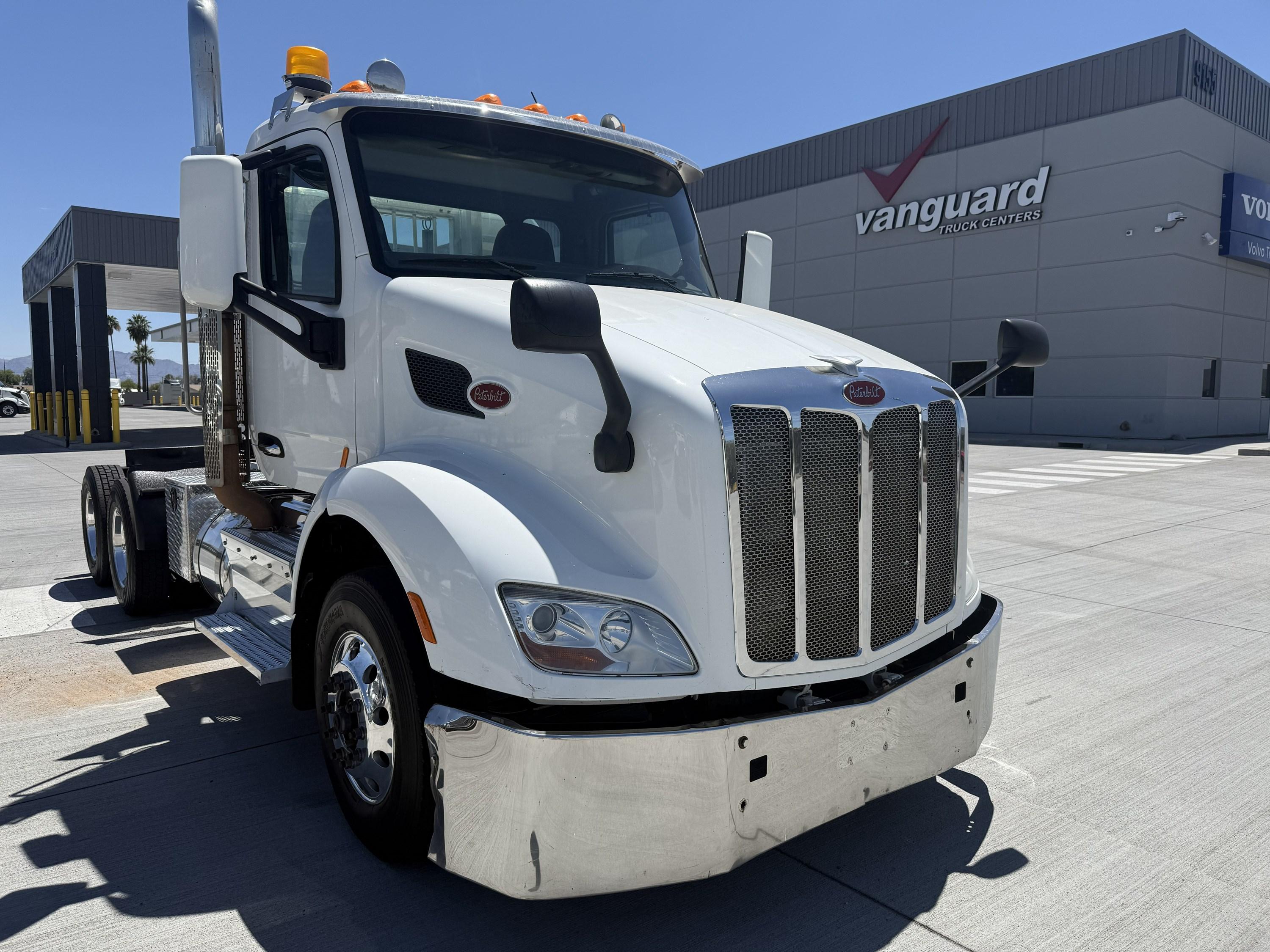 2018 Peterbilt 579