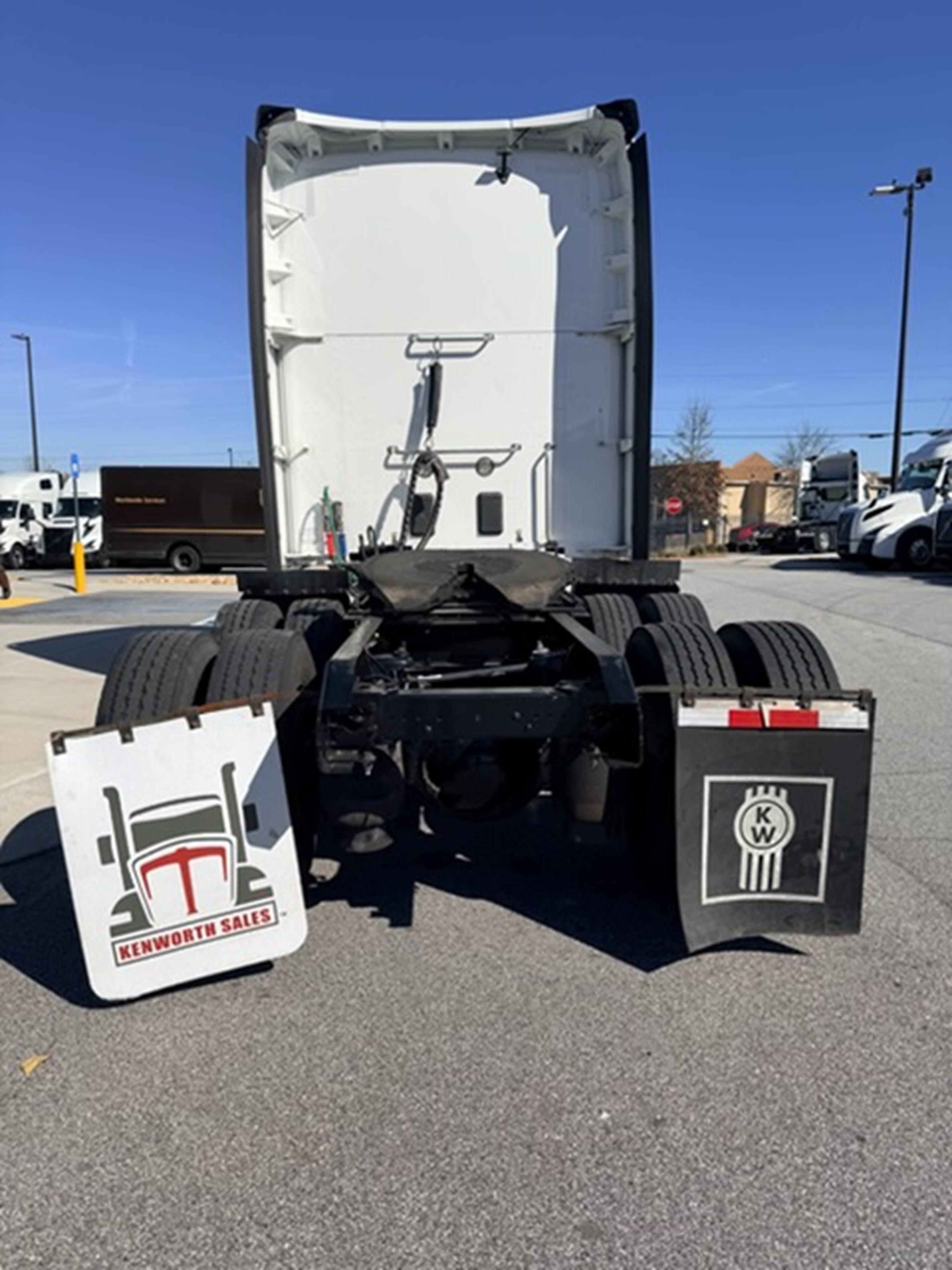 2019 Kenworth T680 in ATLANTA (700 & 703), GA — photo 4