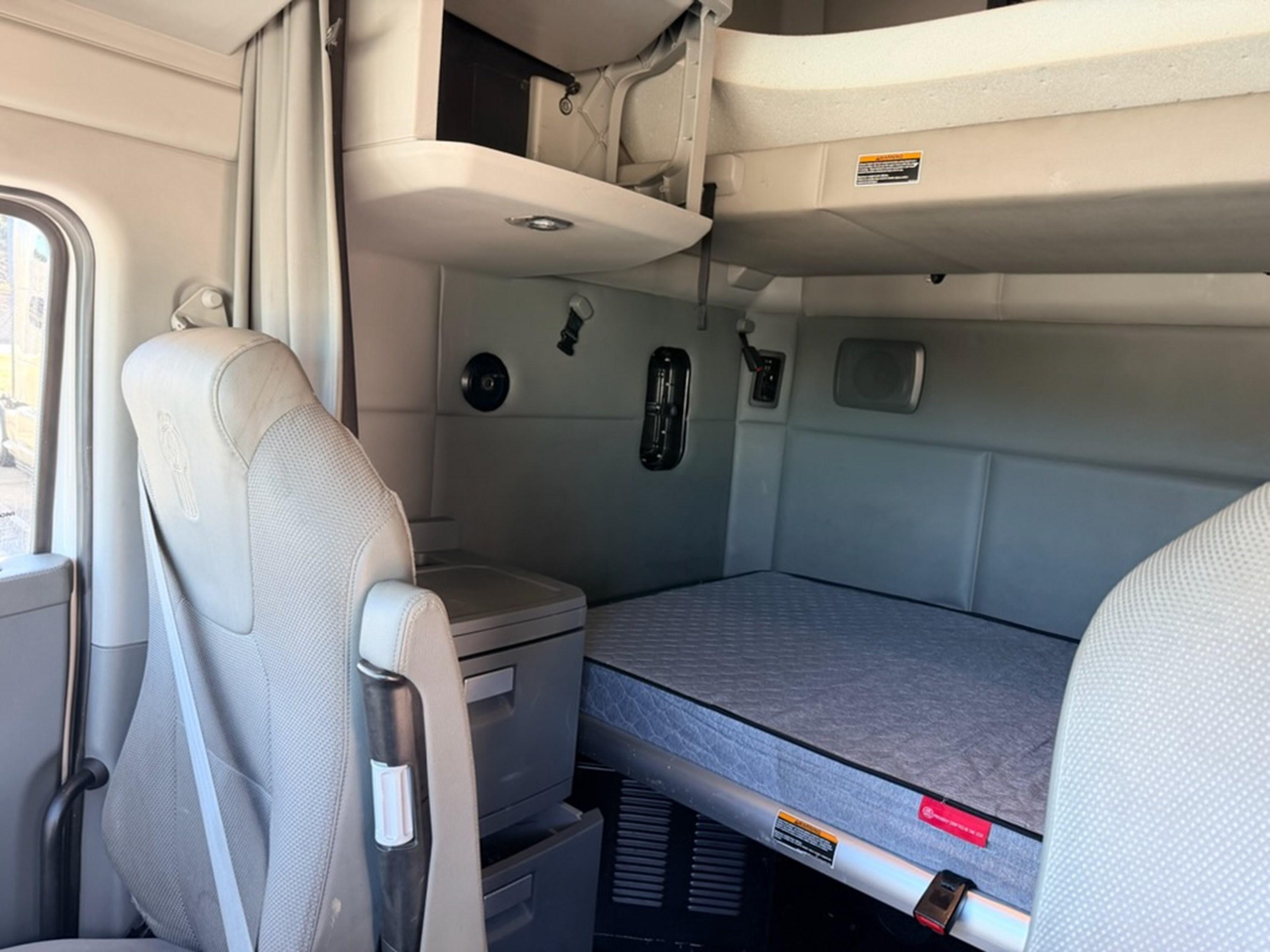 2019 Kenworth T680 in ATLANTA (700 & 703), GA — photo 10