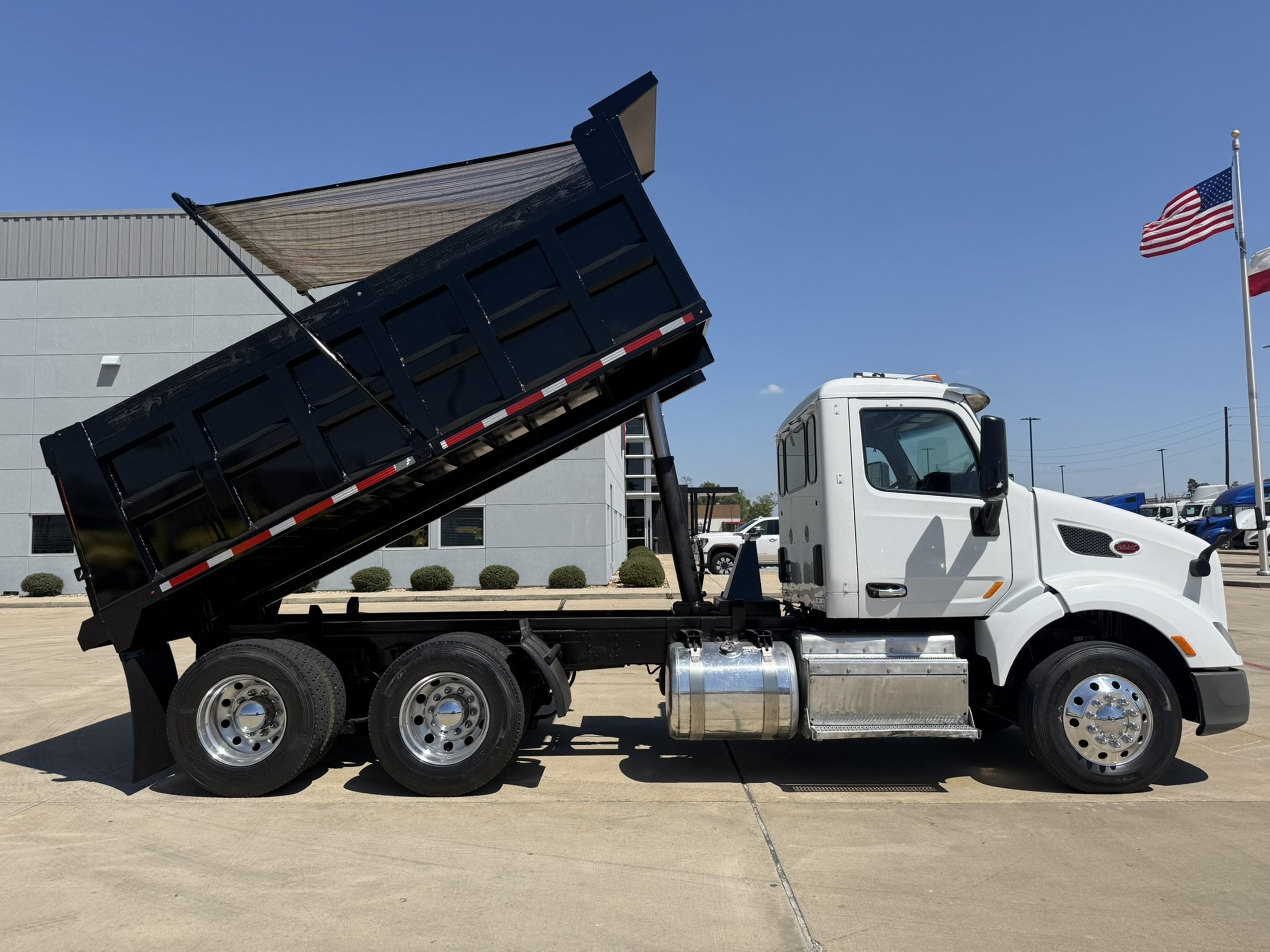 2017 Peterbilt 579 in HOUSTON, TX — photo 4