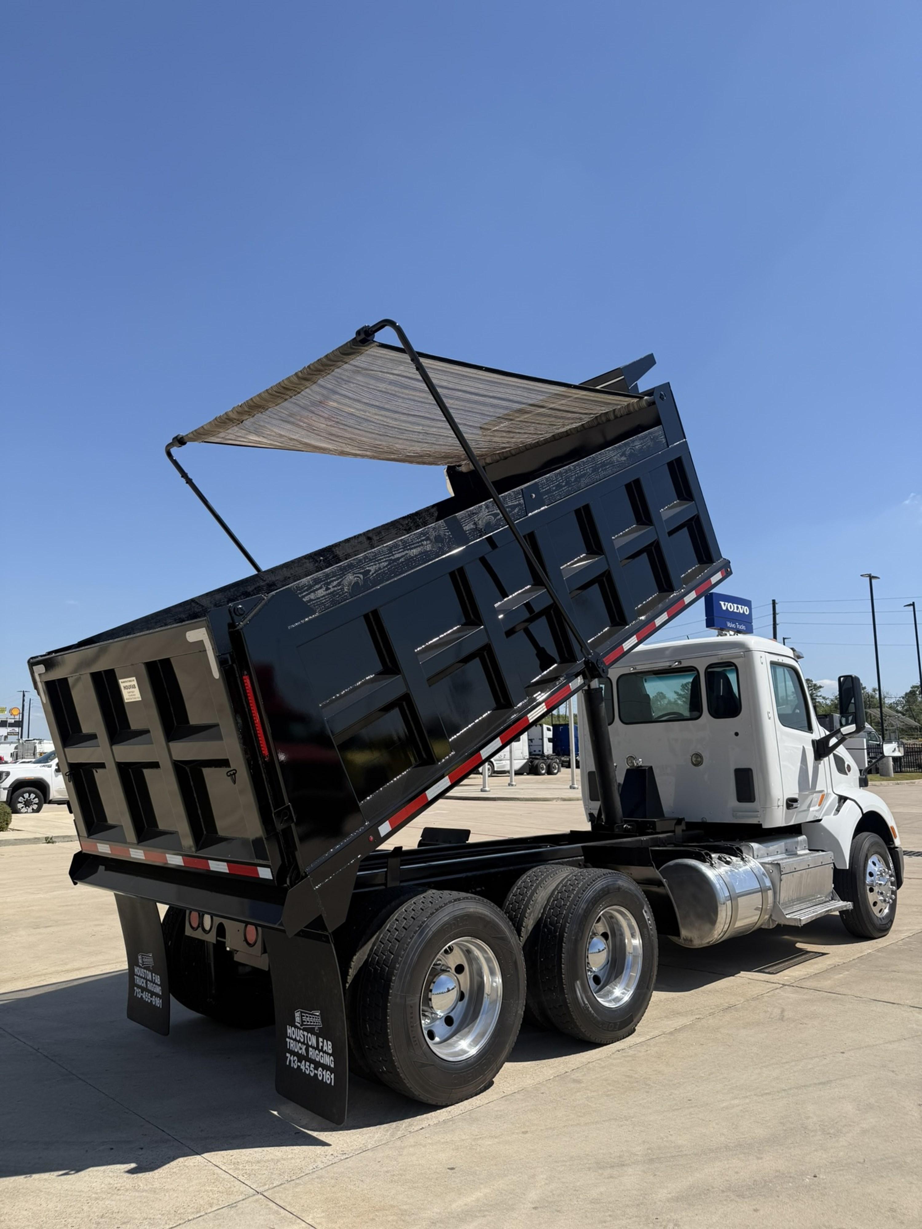 2017 Peterbilt 579 in HOUSTON, TX — photo 5