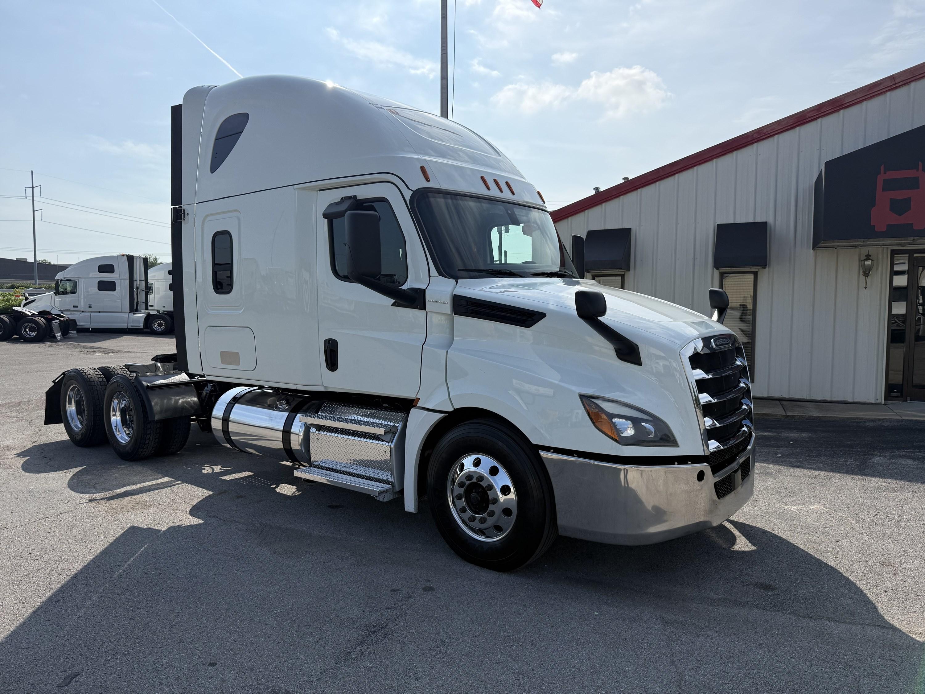 2020 Freightliner Cascadia