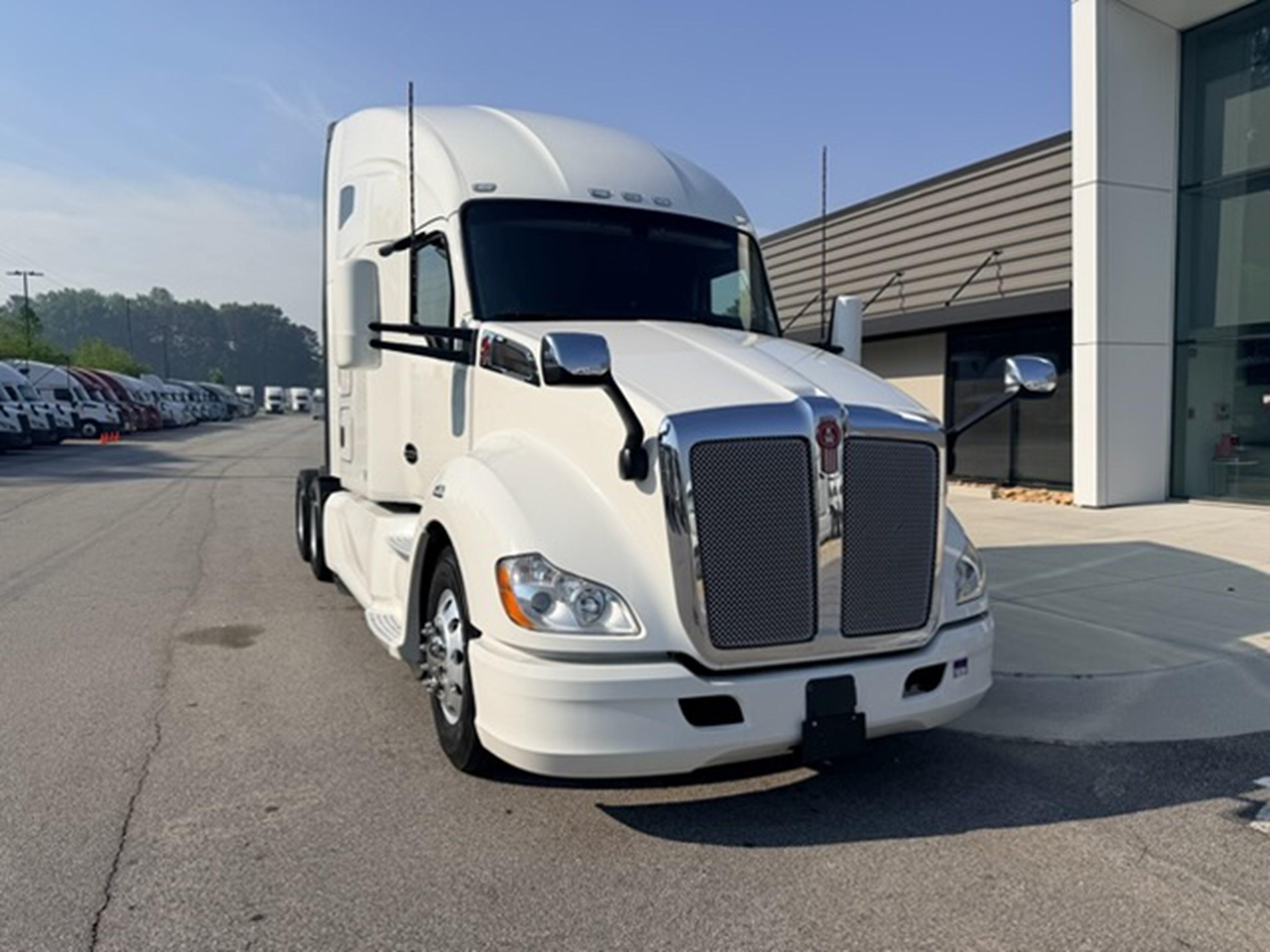 2022 Kenworth T680