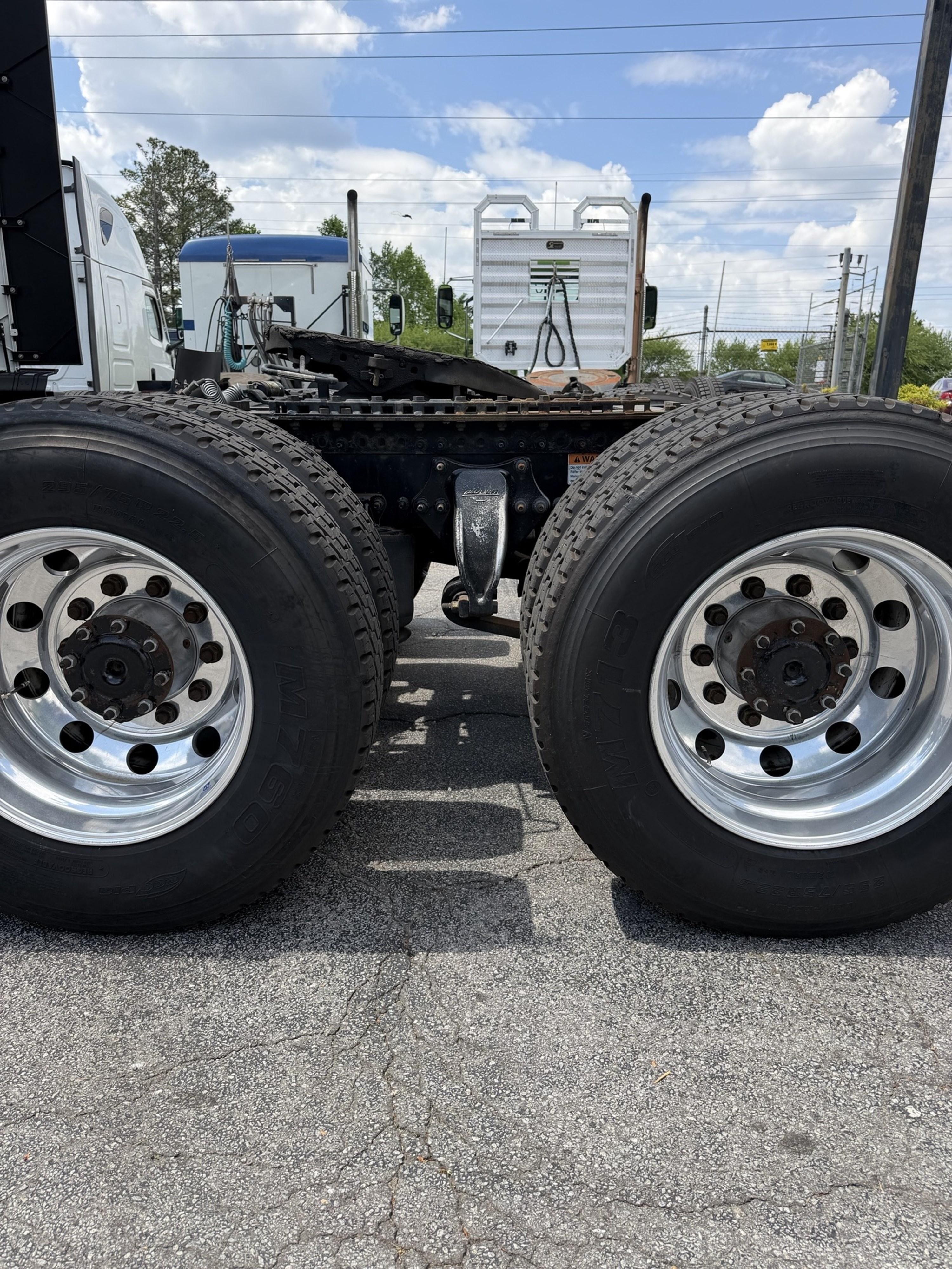2024 Freightliner Cascadia in GUARDIAN ATLANTA — photo 3