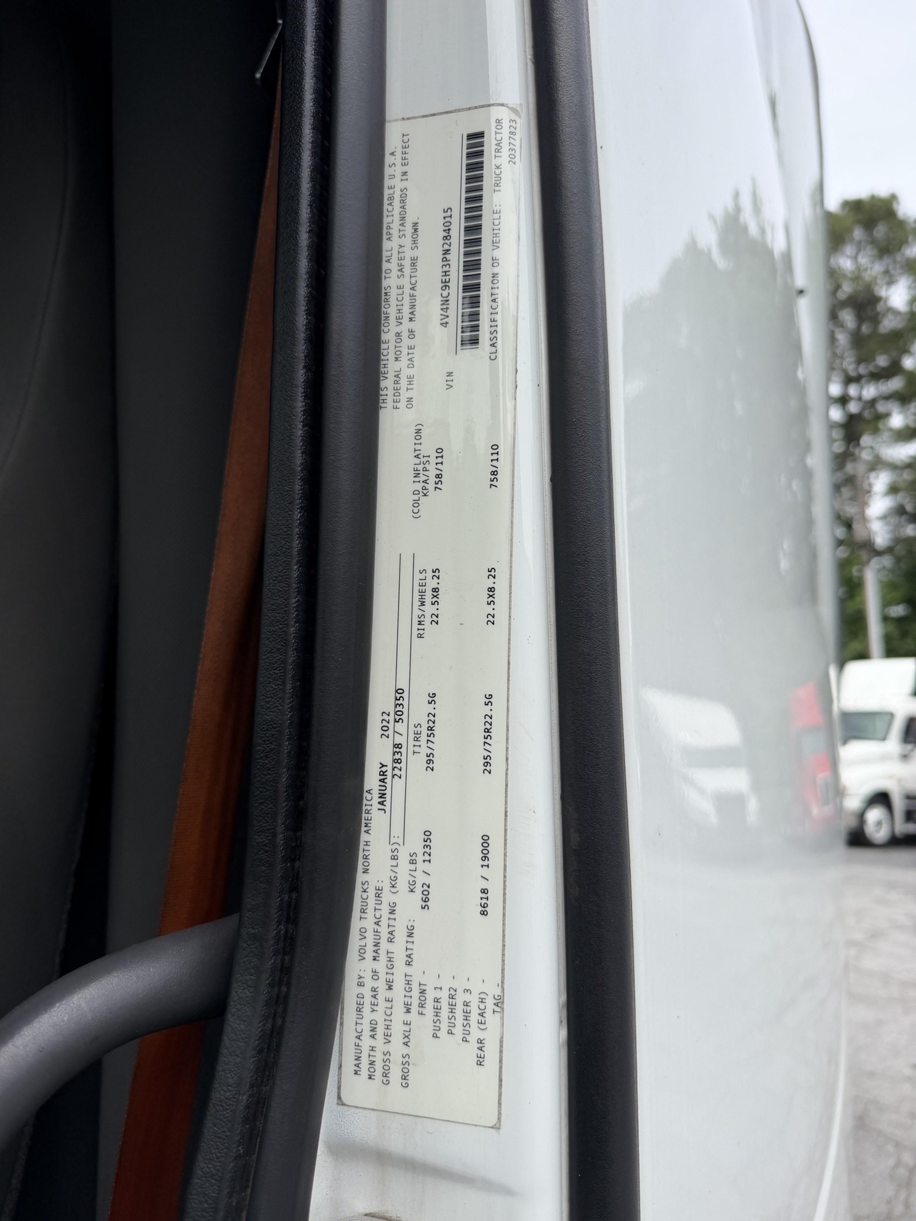 2023 Volvo VNL 760 in GUARDIAN ATLANTA — photo 11