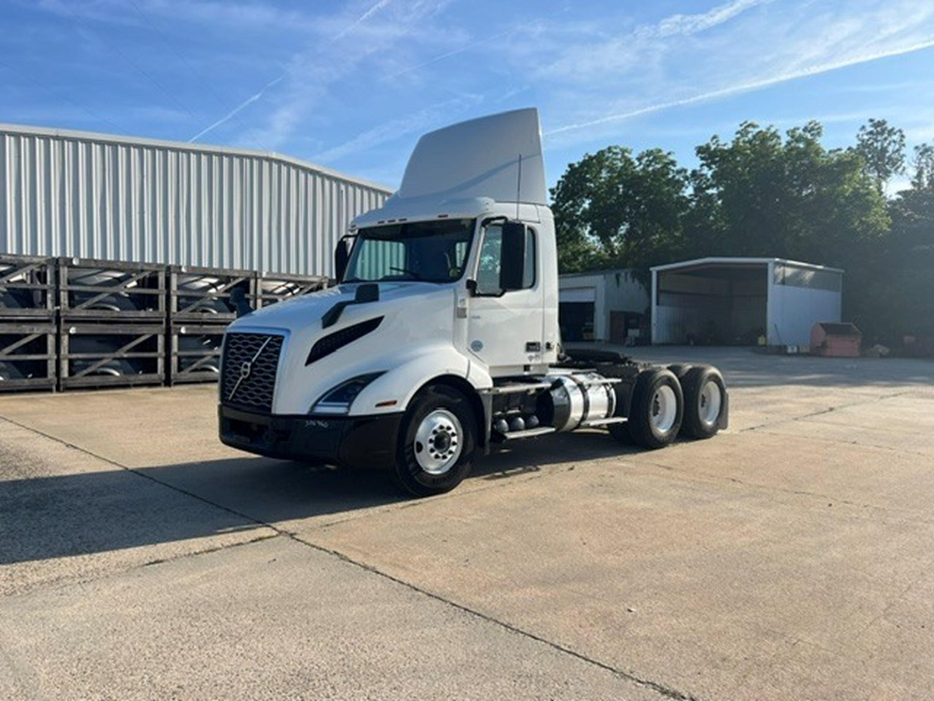 2019 Volvo VNL 860