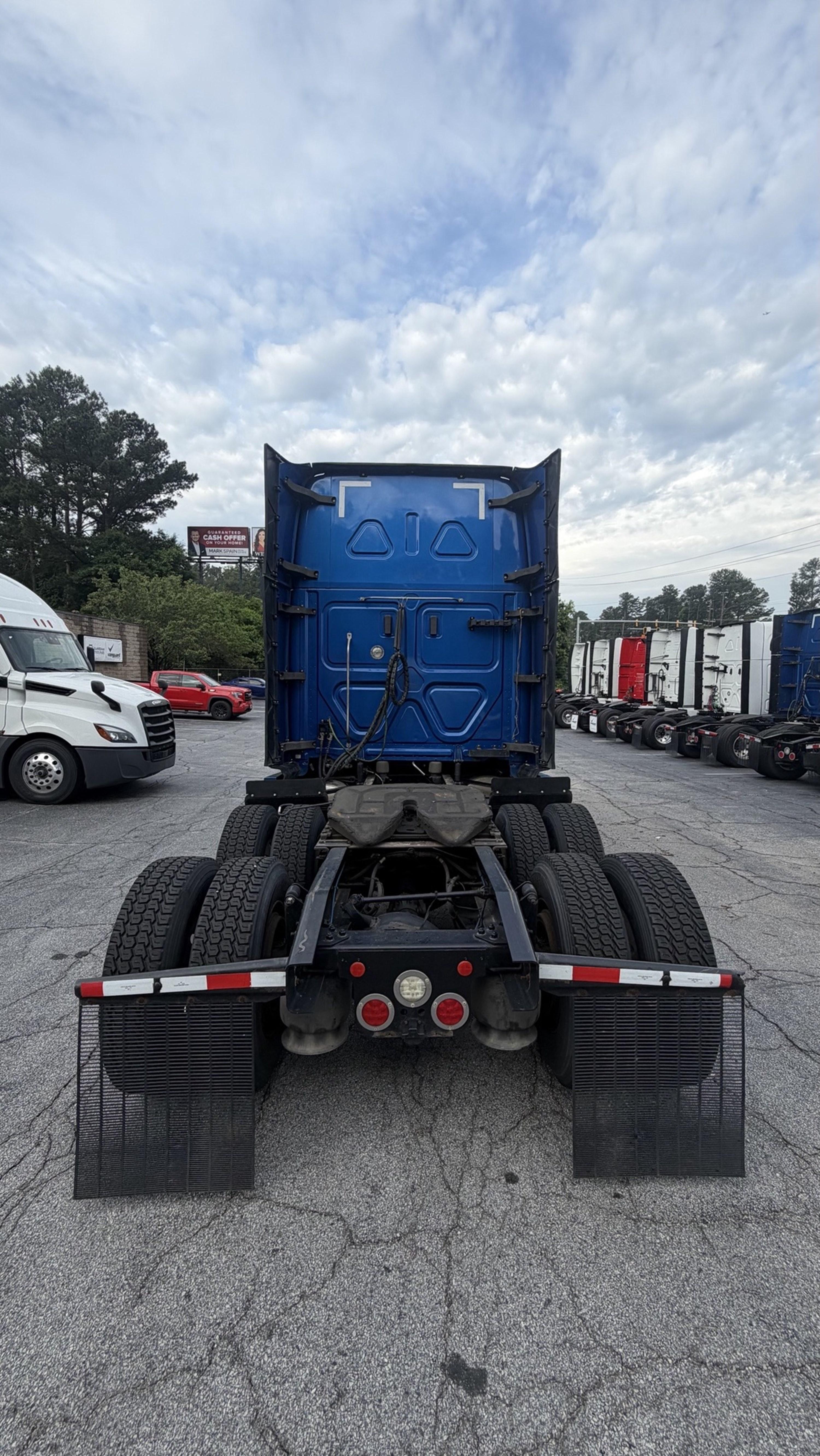 2021 Freightliner Cascadia in GUARDIAN ATLANTA — photo 4