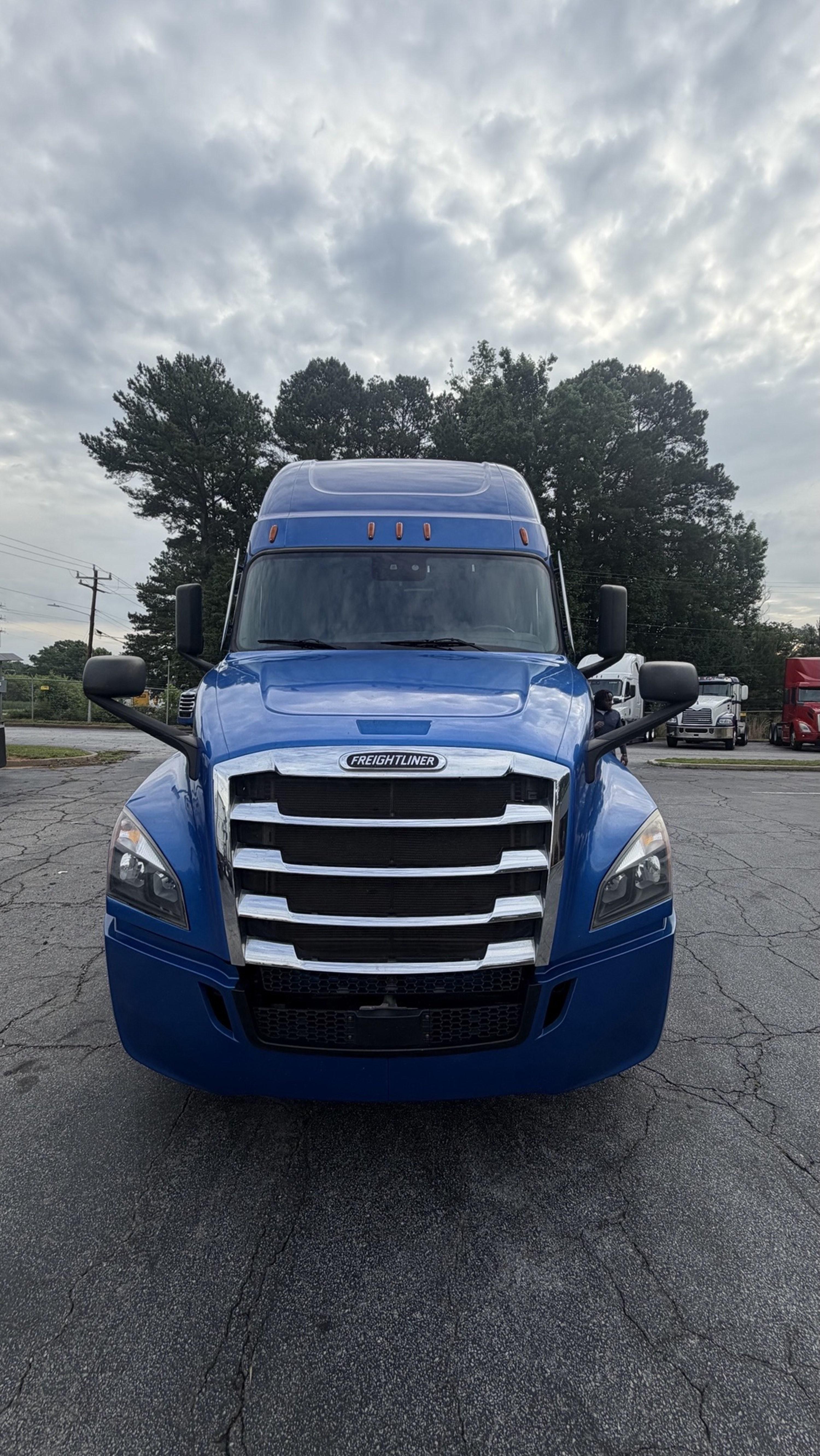 2021 Freightliner Cascadia in GUARDIAN ATLANTA — photo 8