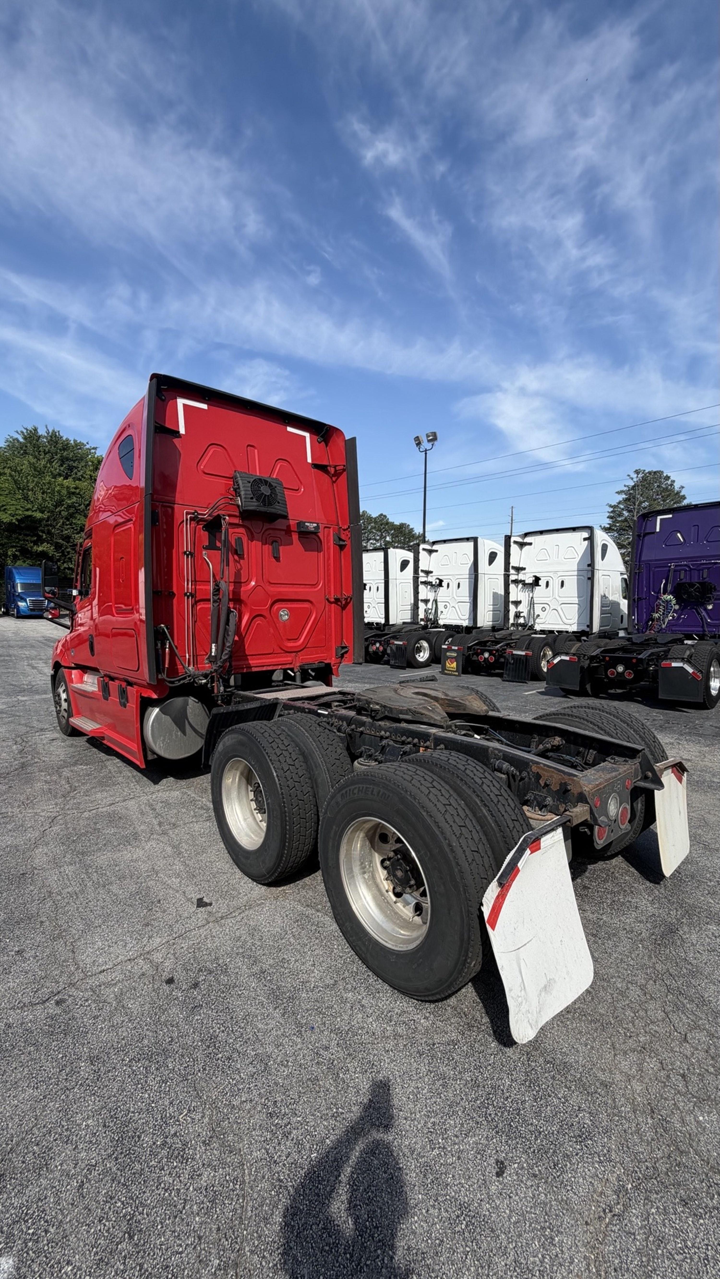 2023 Freightliner Cascadia in GUARDIAN ATLANTA — photo 2