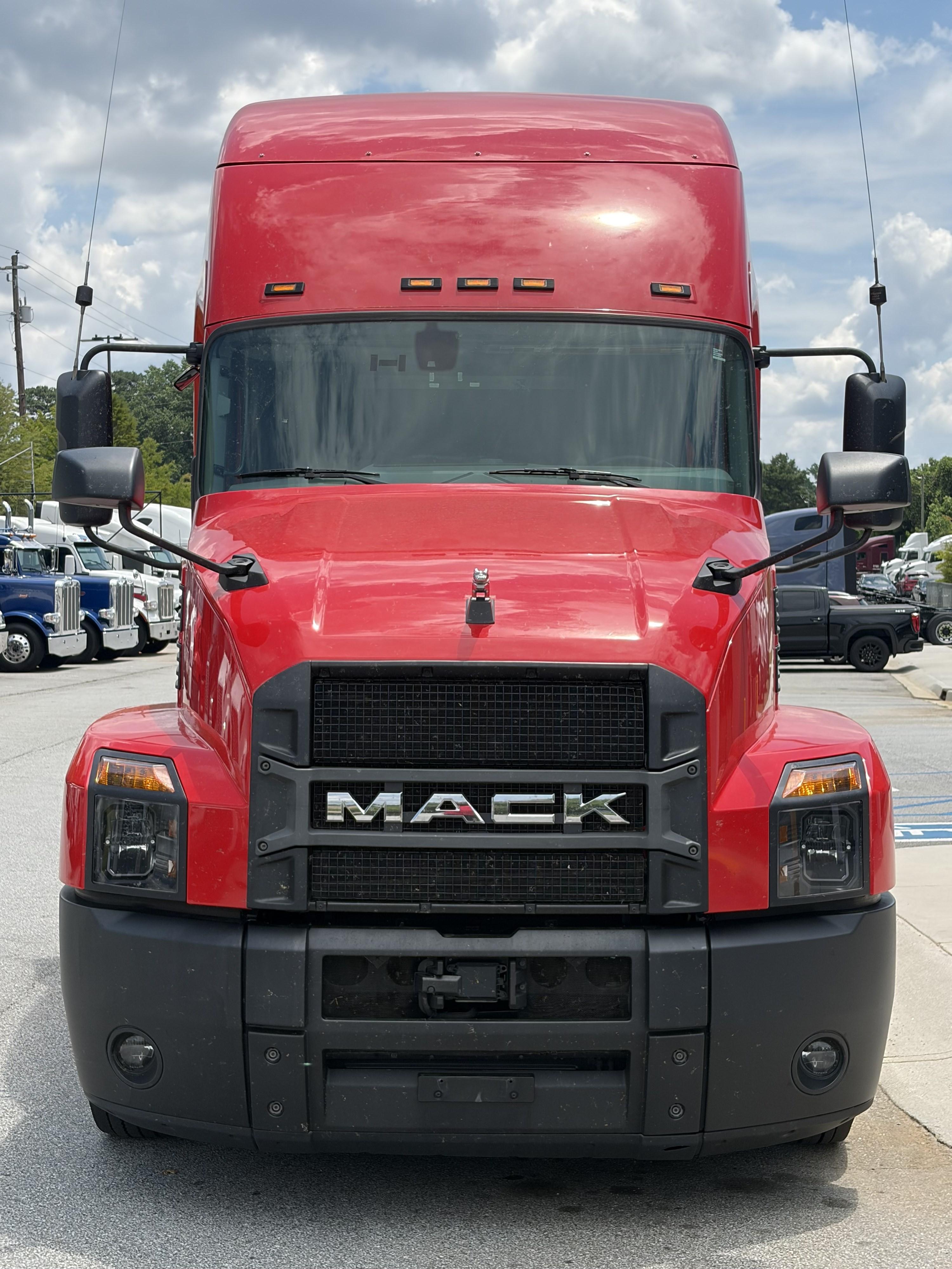2024 Mack Anthem in LA VERGNE — photo 7