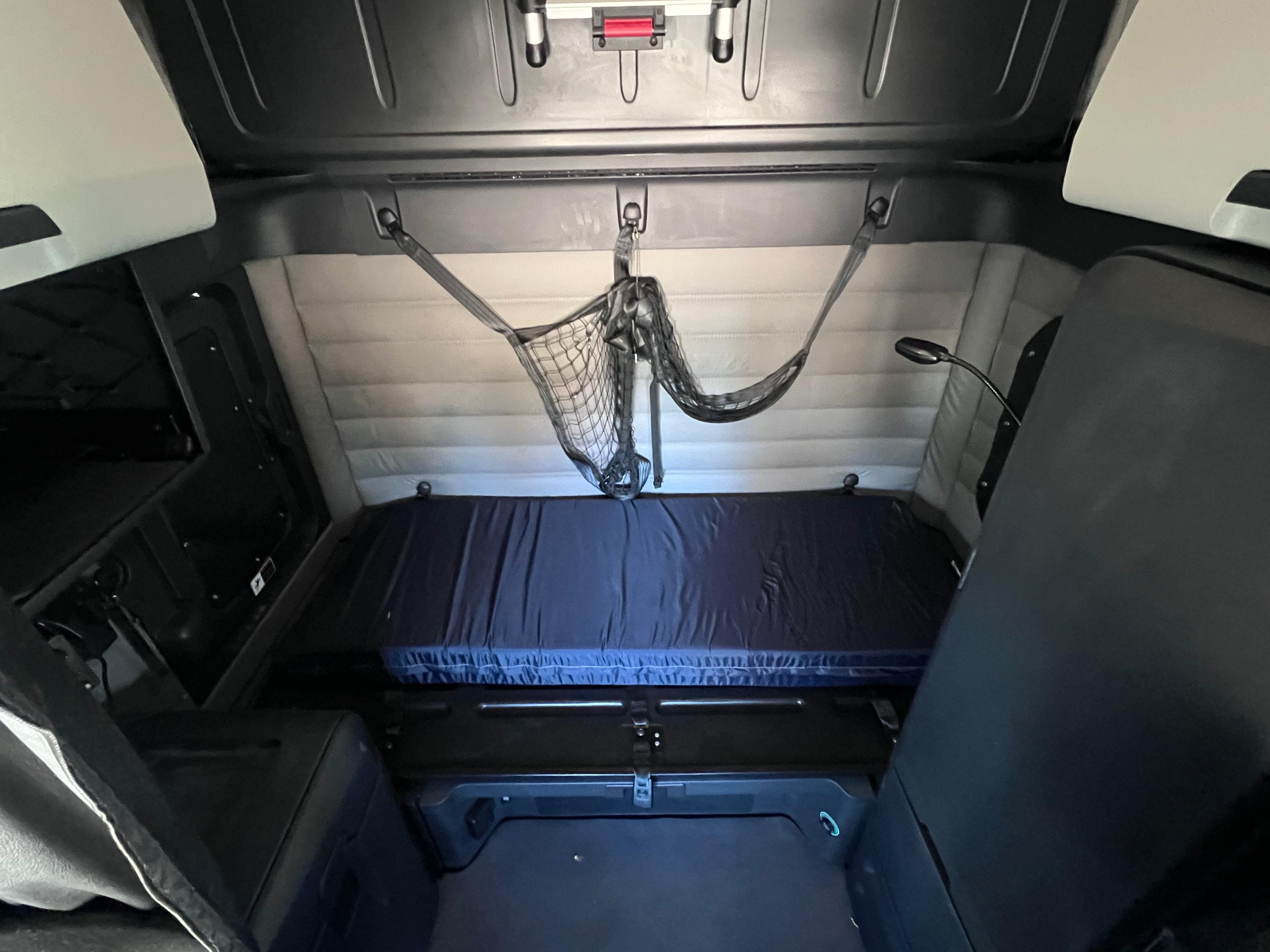 2021 Freightliner Cascadia in Nashville Isuzu, TN — photo 20