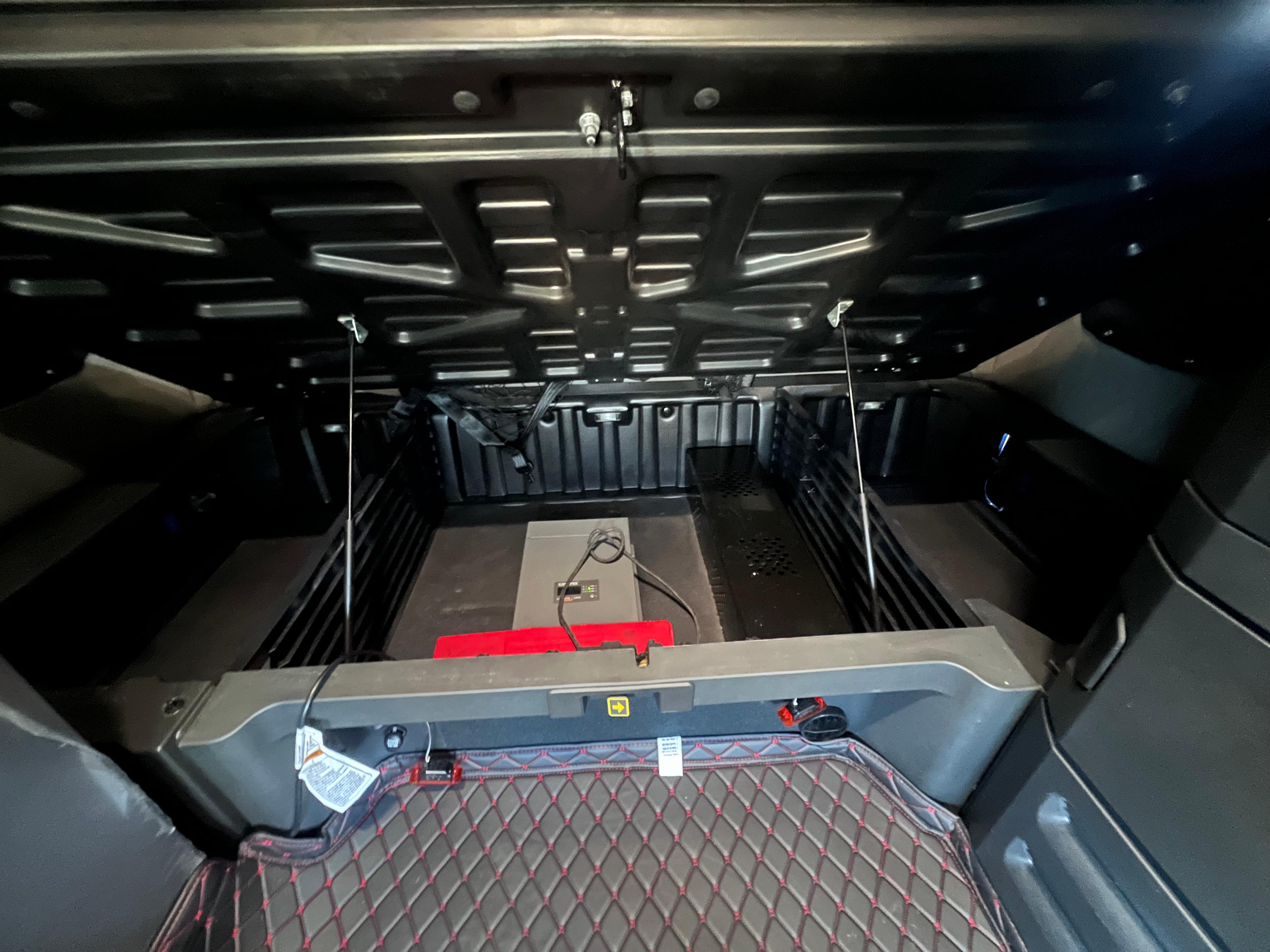 2020 Freightliner Cascadia in Nashville Isuzu, TN — photo 16