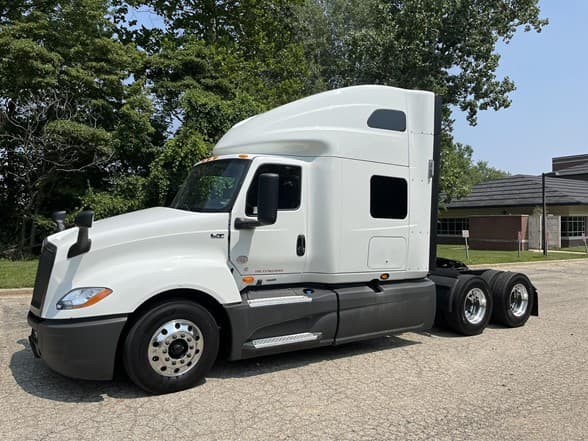 2021 International LT
