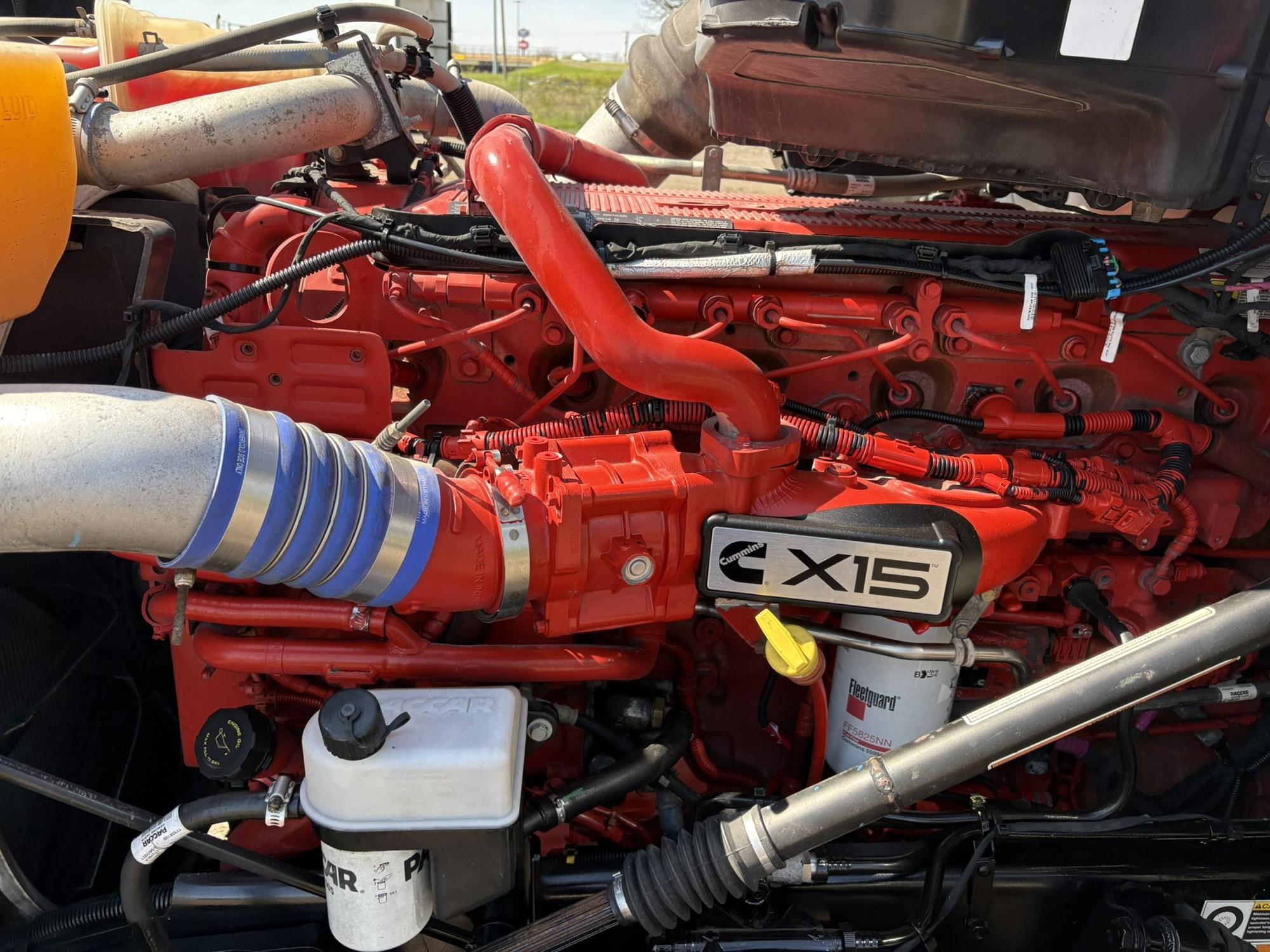 2022 Kenworth T680 in West Michigan International, MI — photo 12