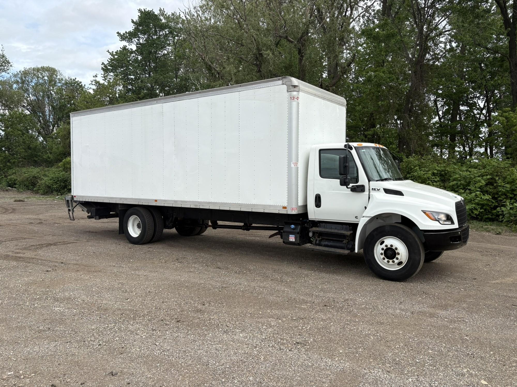 2024 International MV in West Michigan International, MI — photo 3