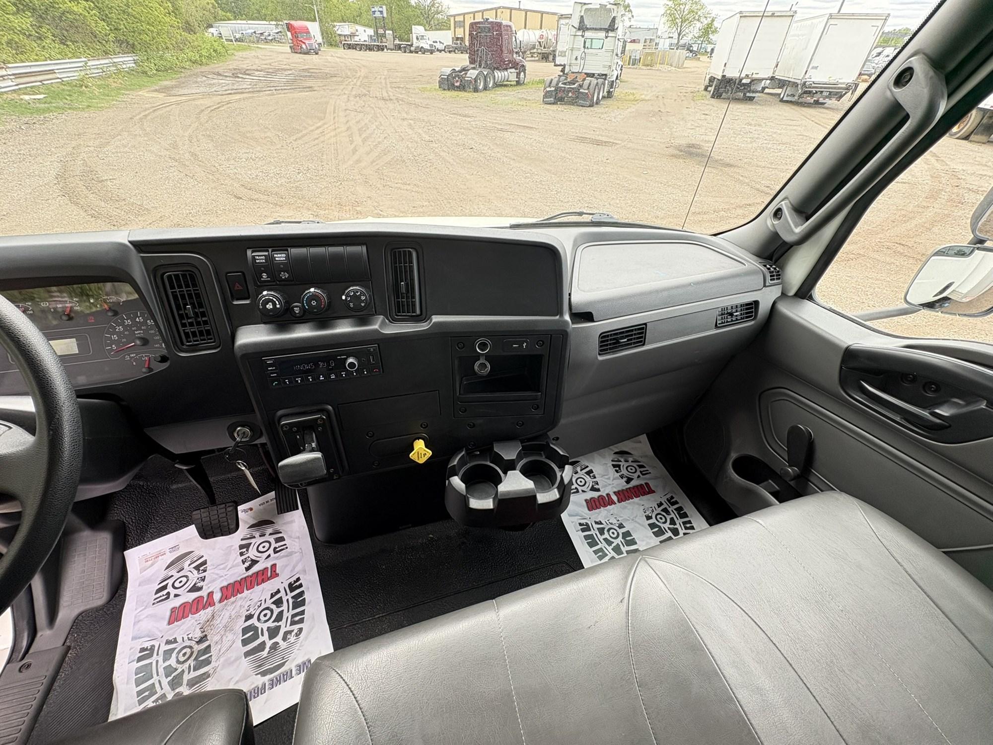 2024 International MV in West Michigan International, MI — photo 19