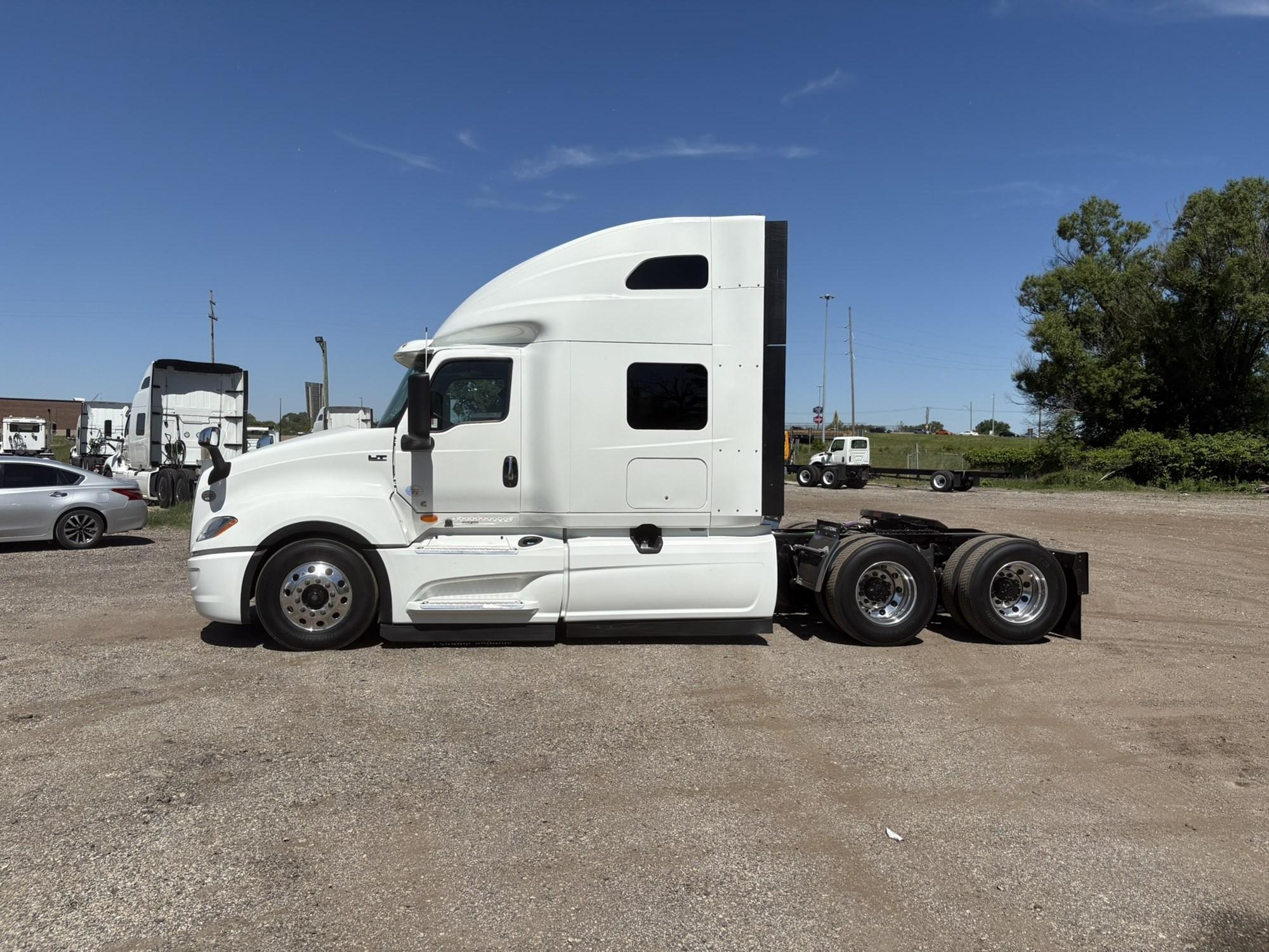 2025 International LT in West Michigan International, MI — photo 2