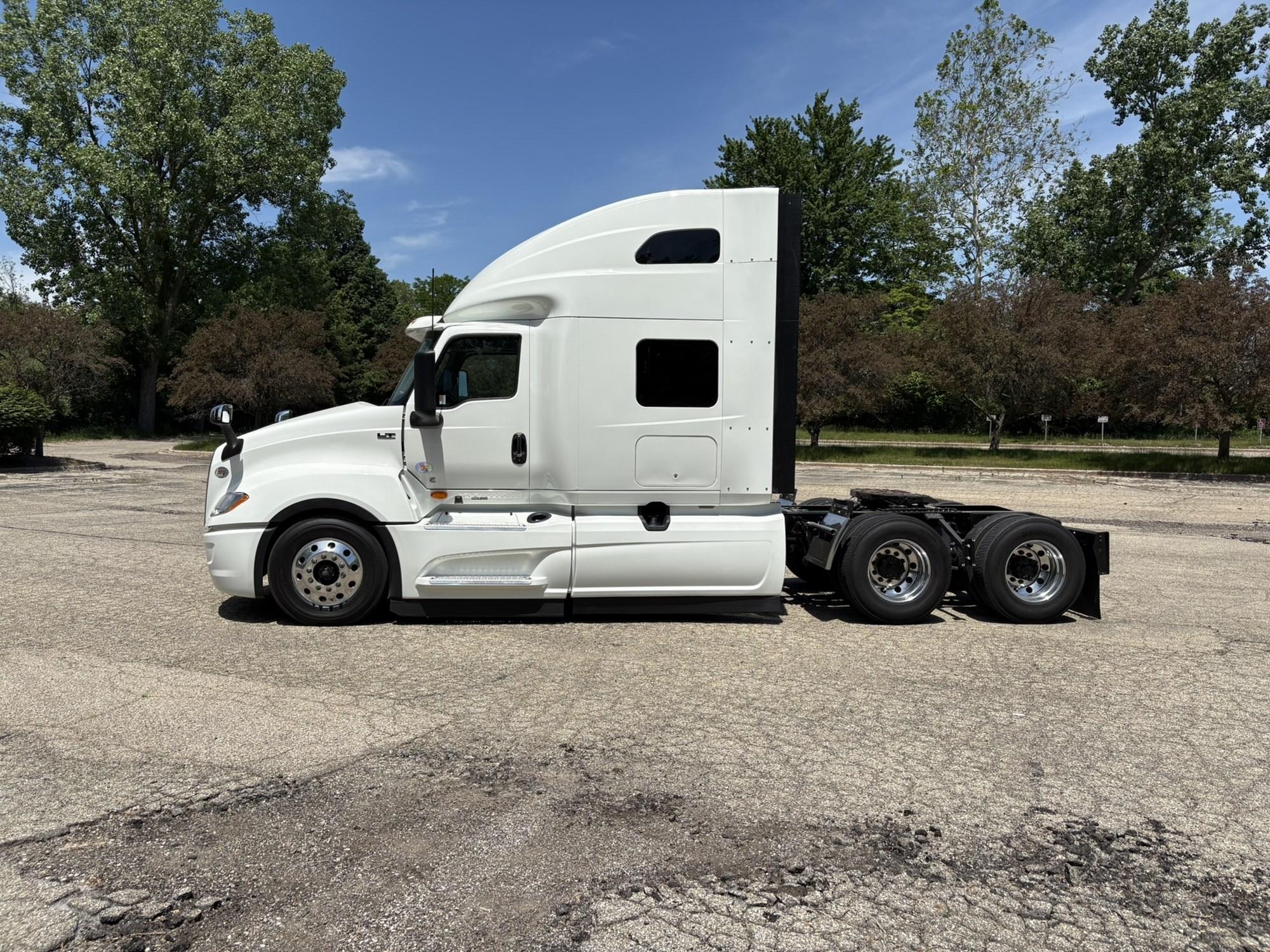 2025 International LT in West Michigan International, MI — photo 2