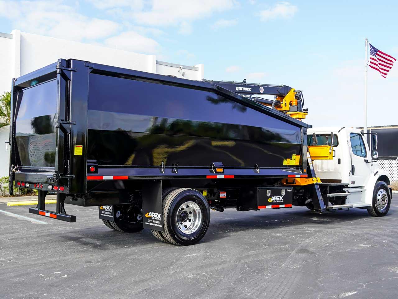 2025 Freightliner — photo 3