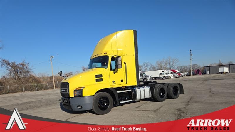 2022 Mack Anthem in Kansas City, MO