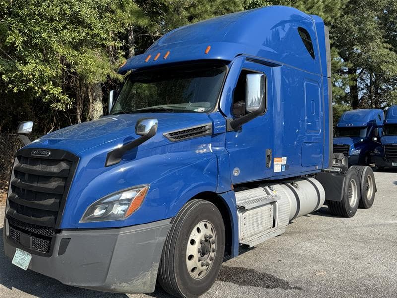2020 Freightliner Cascadia in Oklahoma City, OK