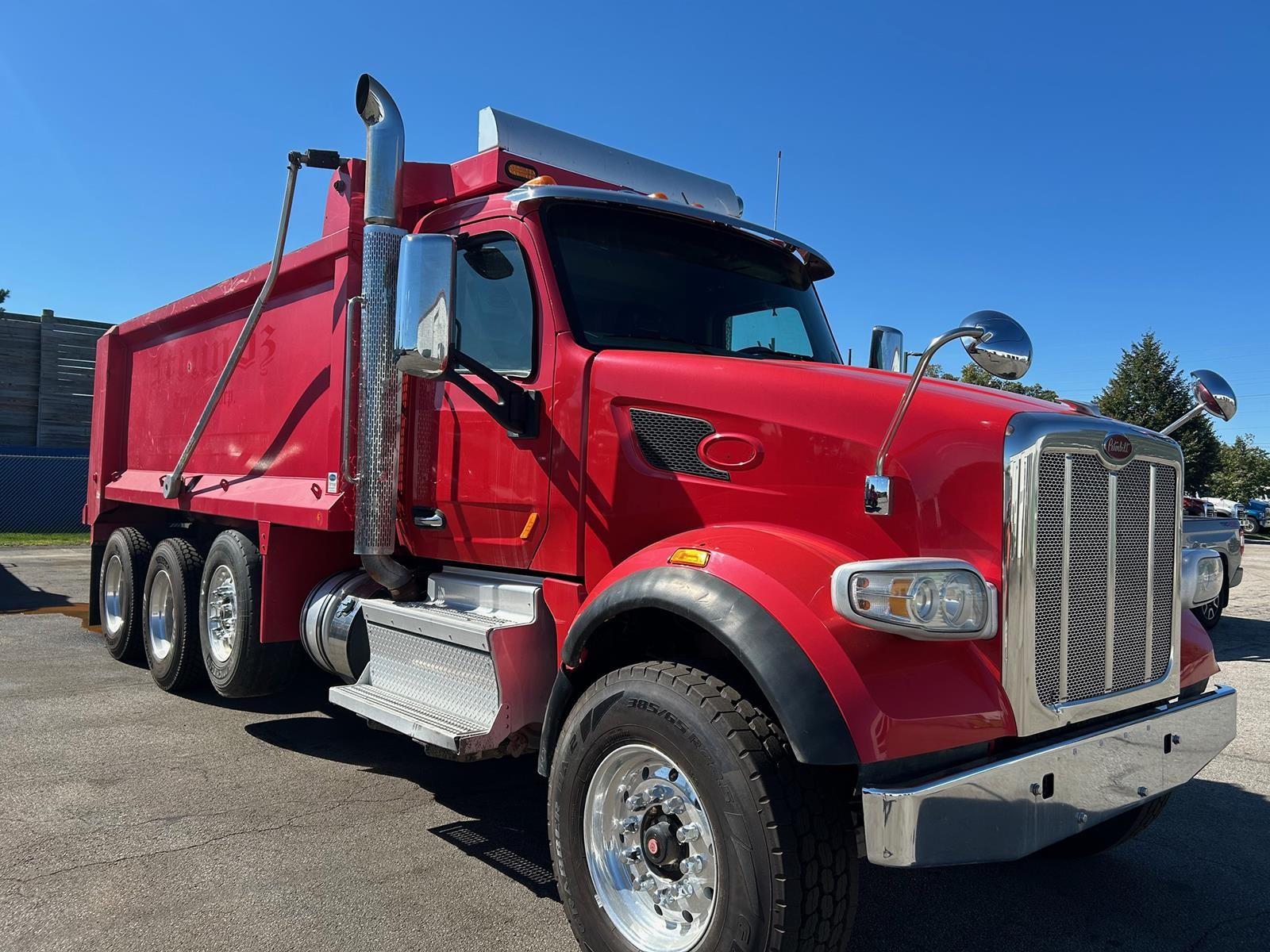 2020 Peterbilt 567 — photo 2