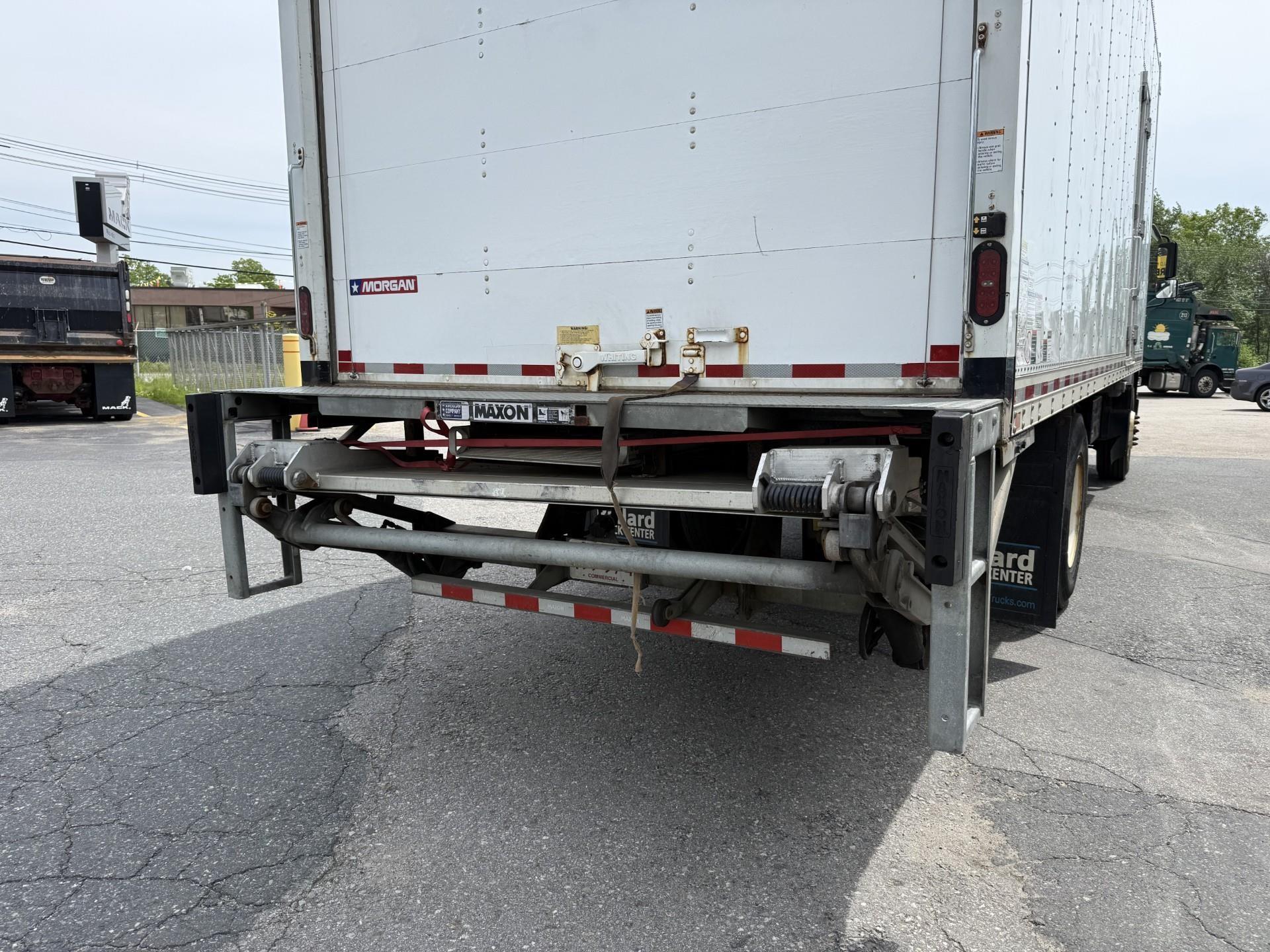 2020 Isuzu FTR — photo 4