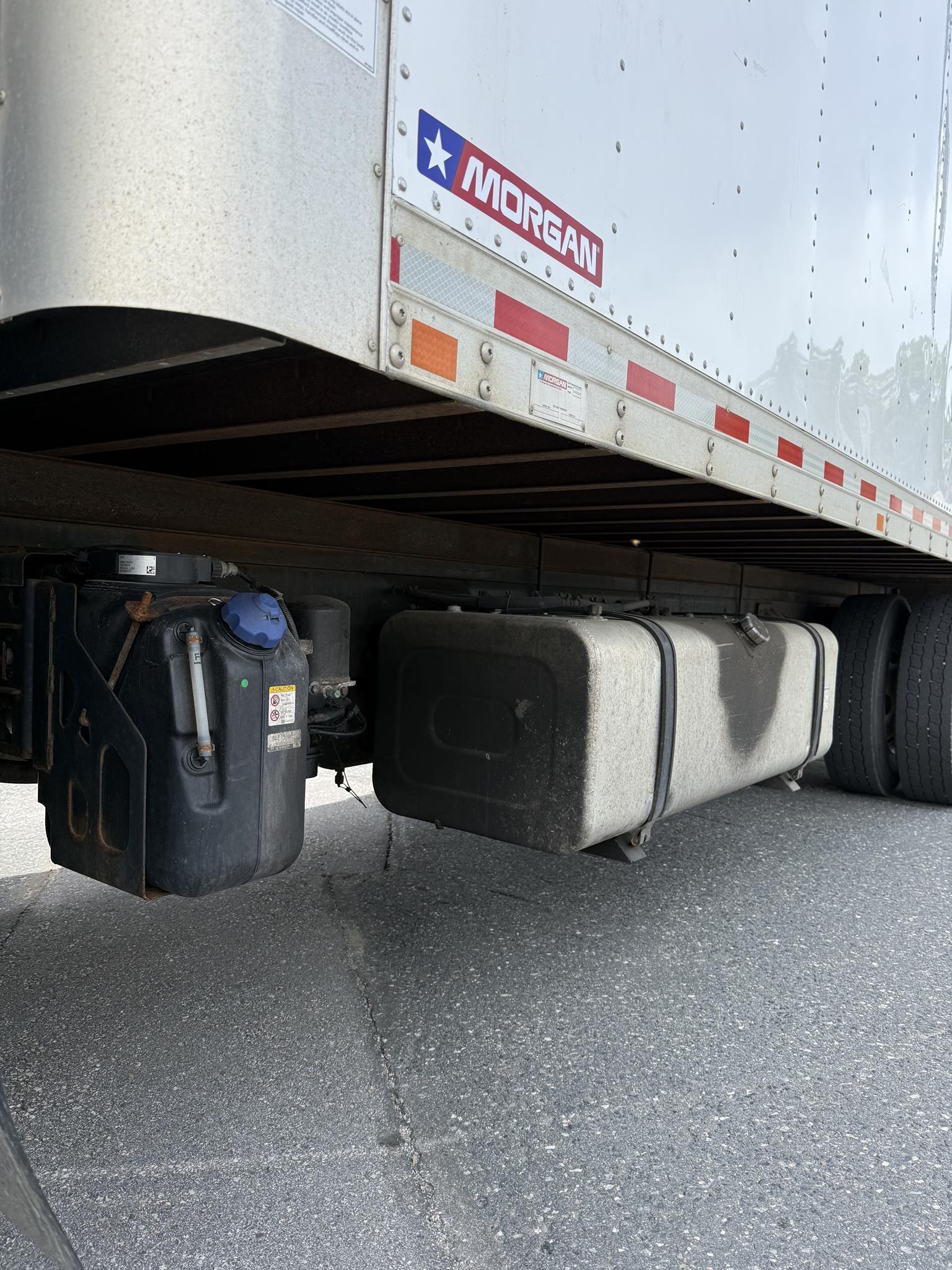 2020 Isuzu FTR — photo 6