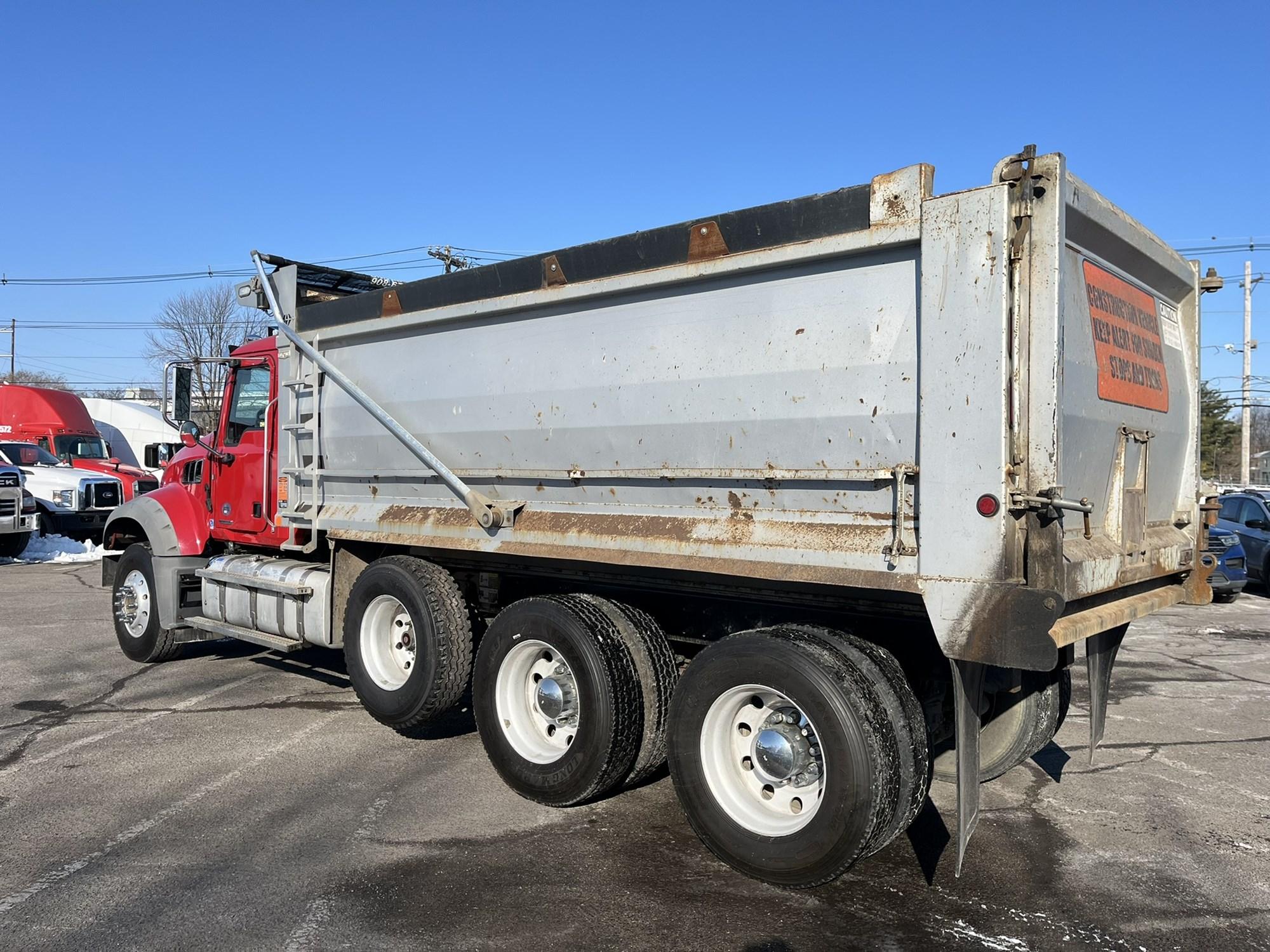 2019 Mack Granite — photo 6