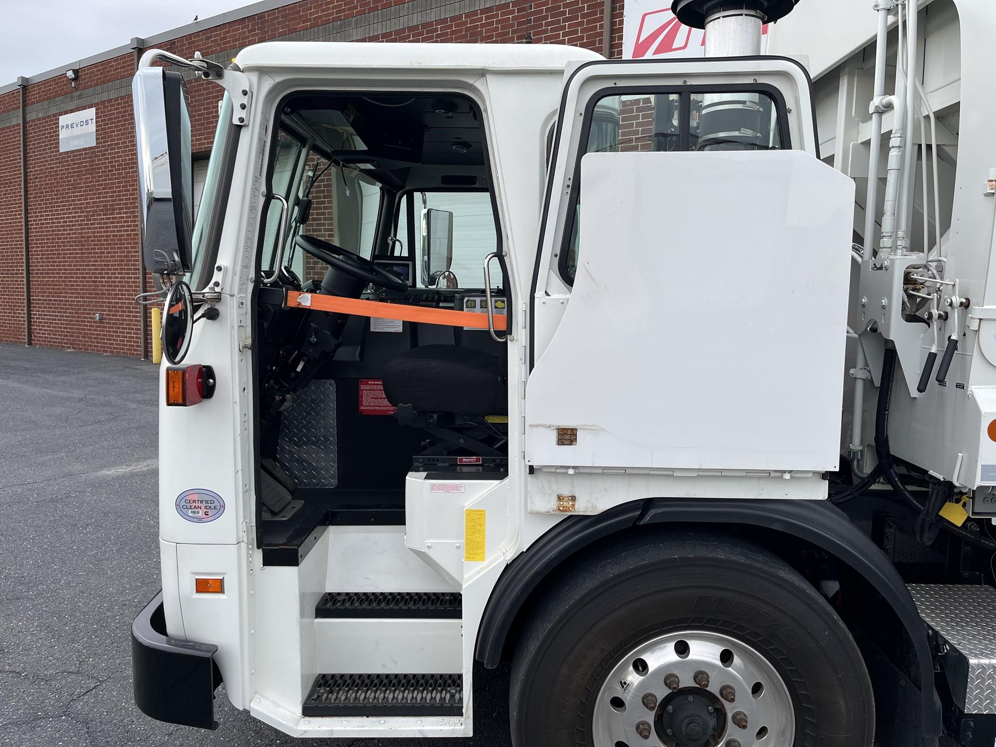 2022 Autocar — photo 5