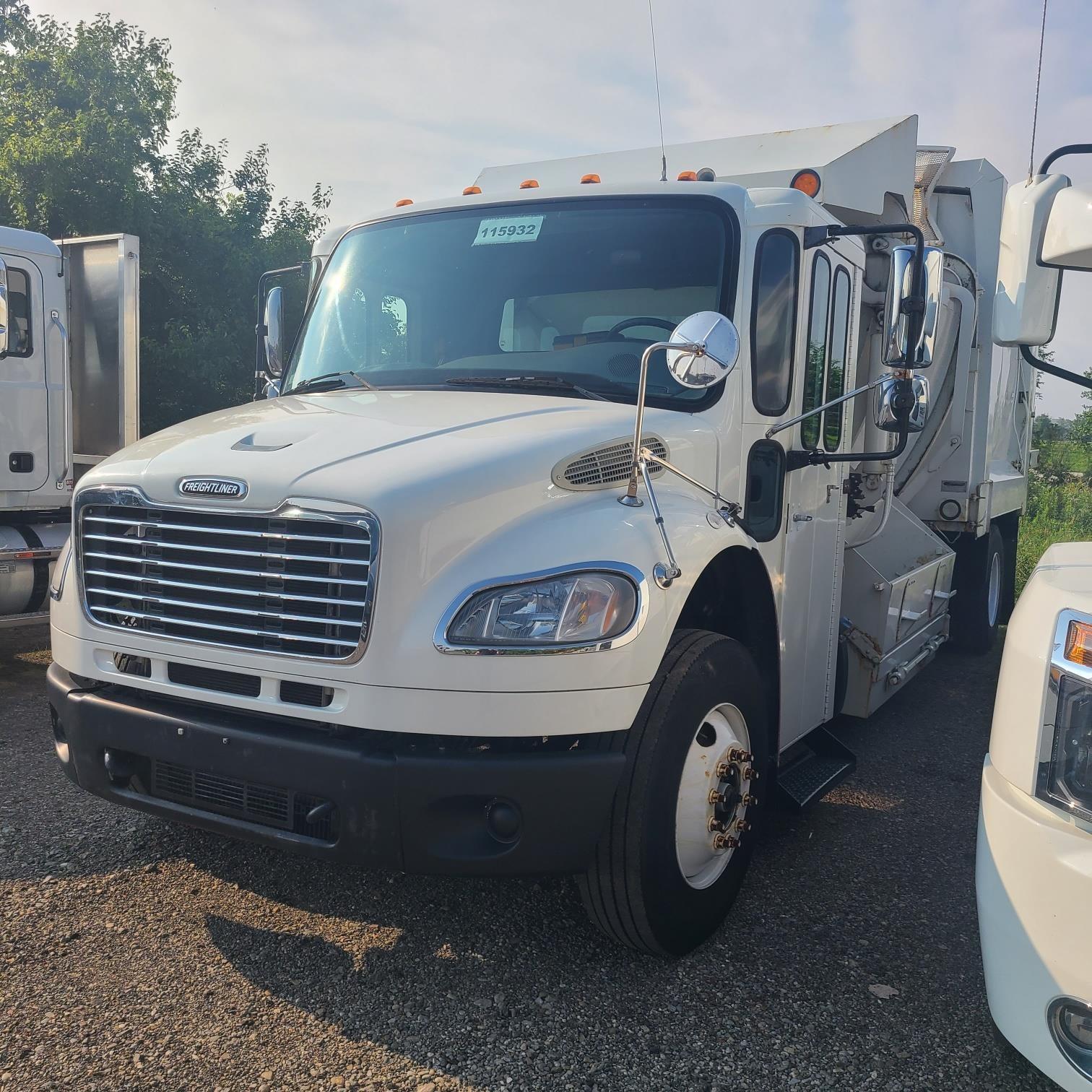 2011 Freightliner — photo 5