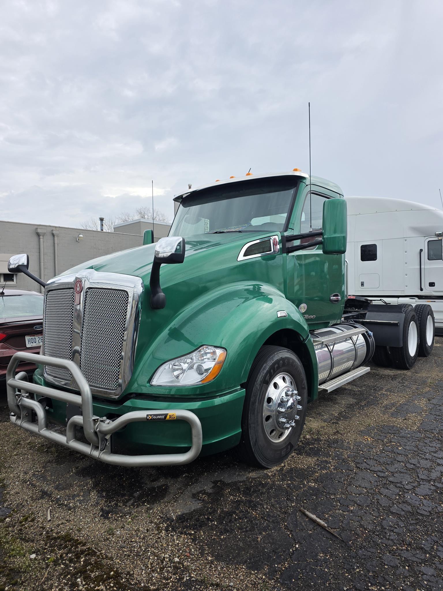 2019 Kenworth T680 — photo 3