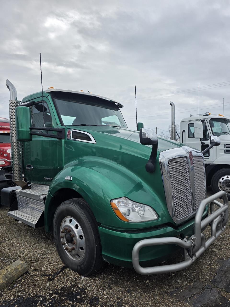 2019 Kenworth T680 — photo 2