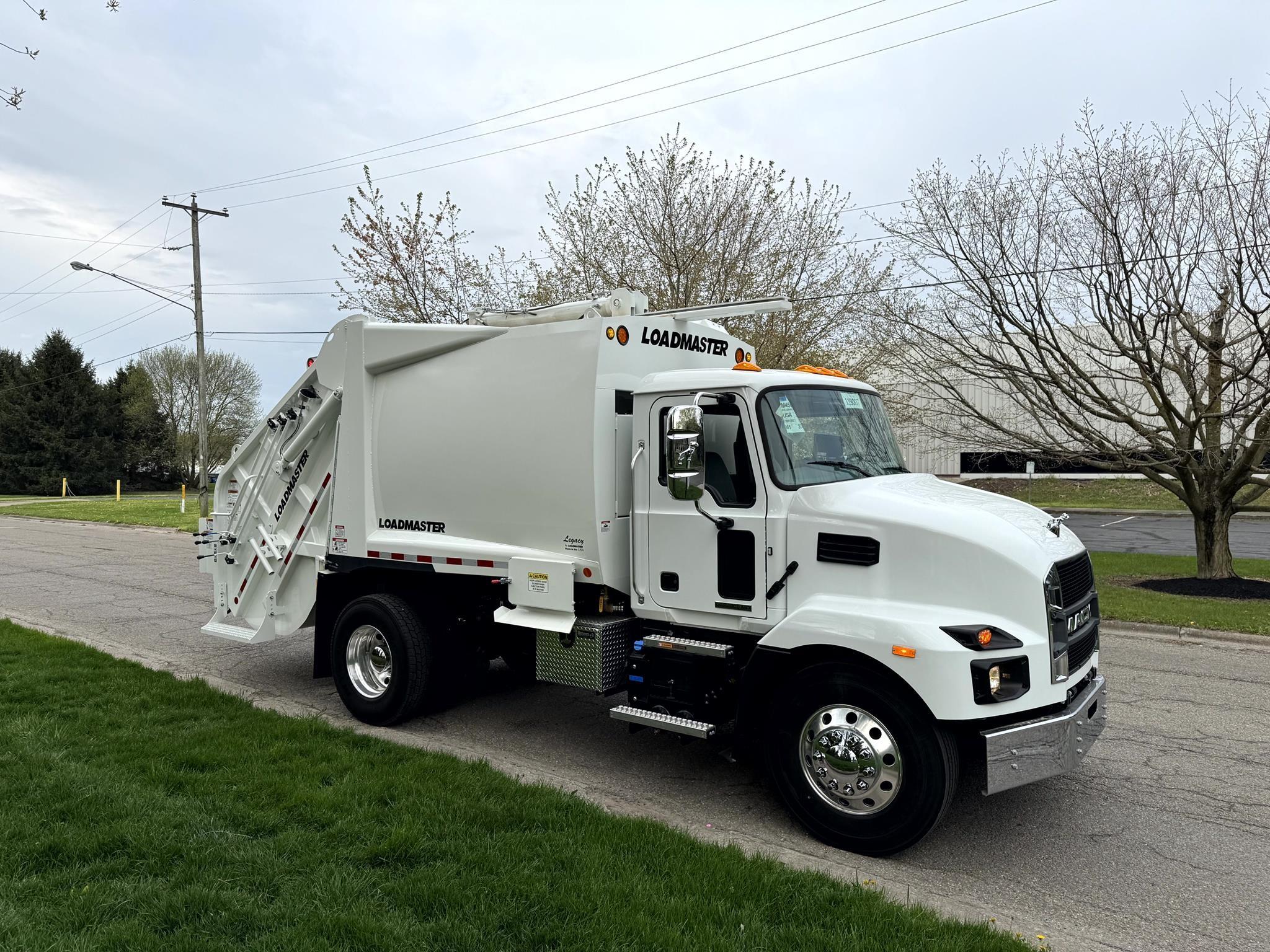 2025 Mack MD — photo 2