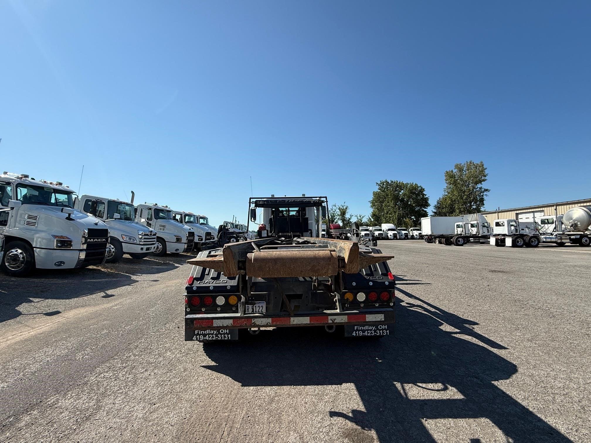 2026 Mack Granite — photo 6