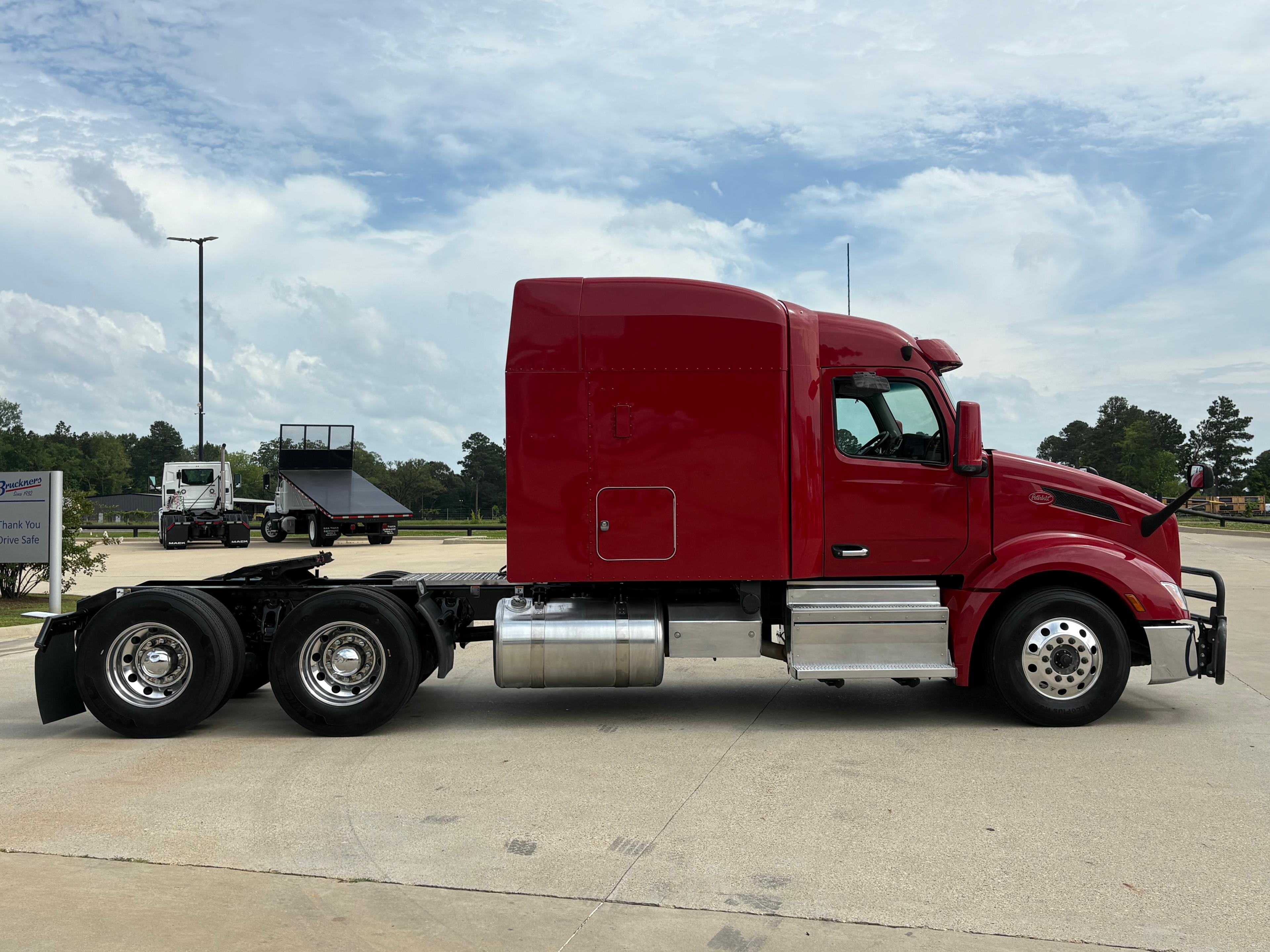 2023 Peterbilt 579 in Shreveport, LA — photo 4