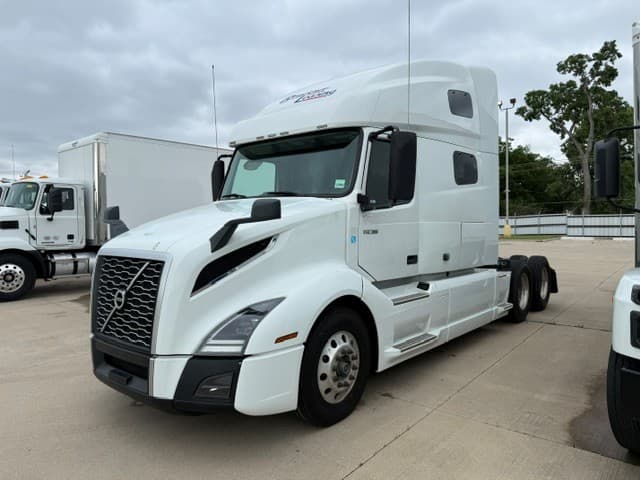 2020 Volvo VNL 760