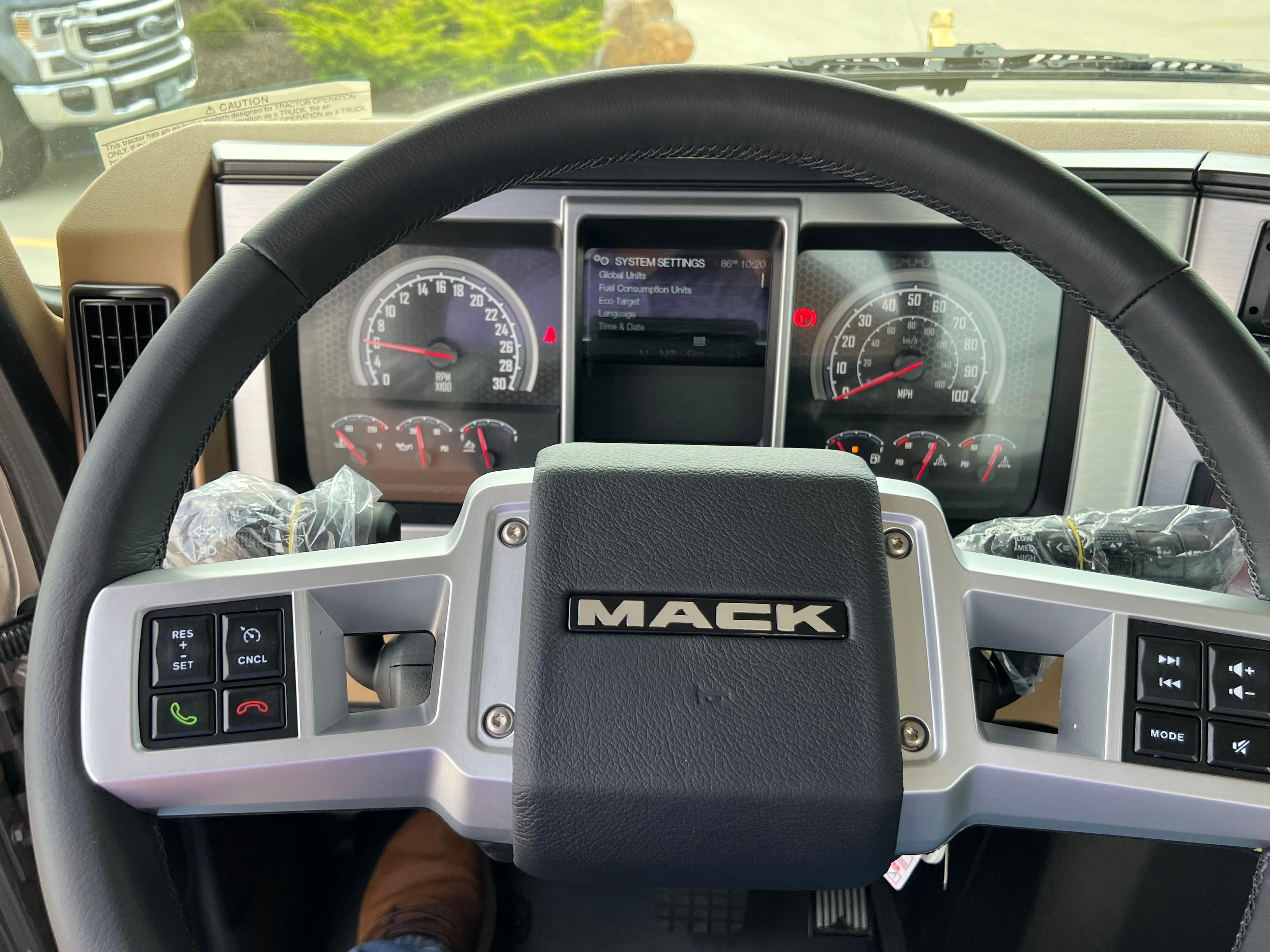 2027 Mack Pinnacle in Monroe, LA — photo 15