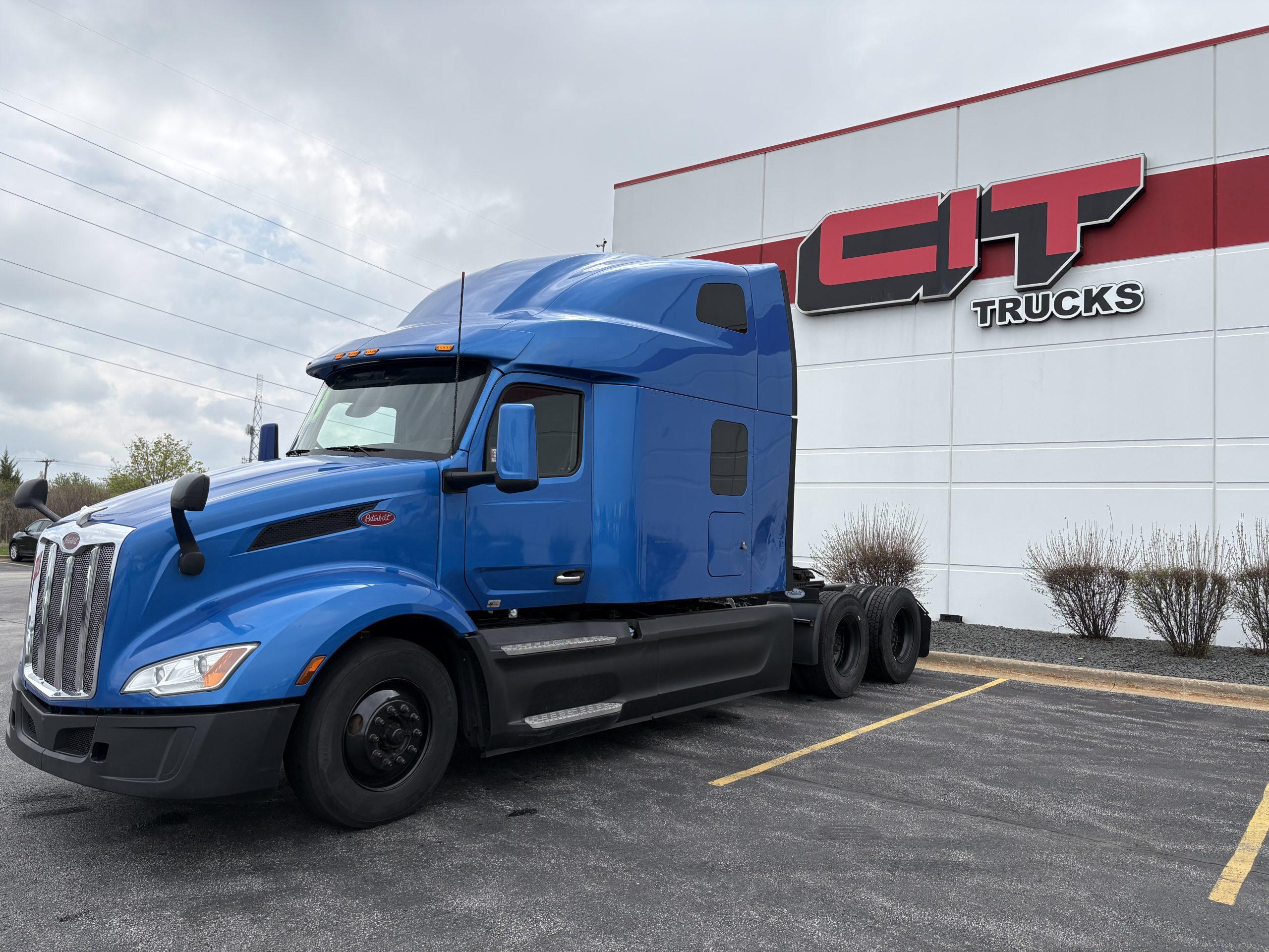 2023 Peterbilt 579