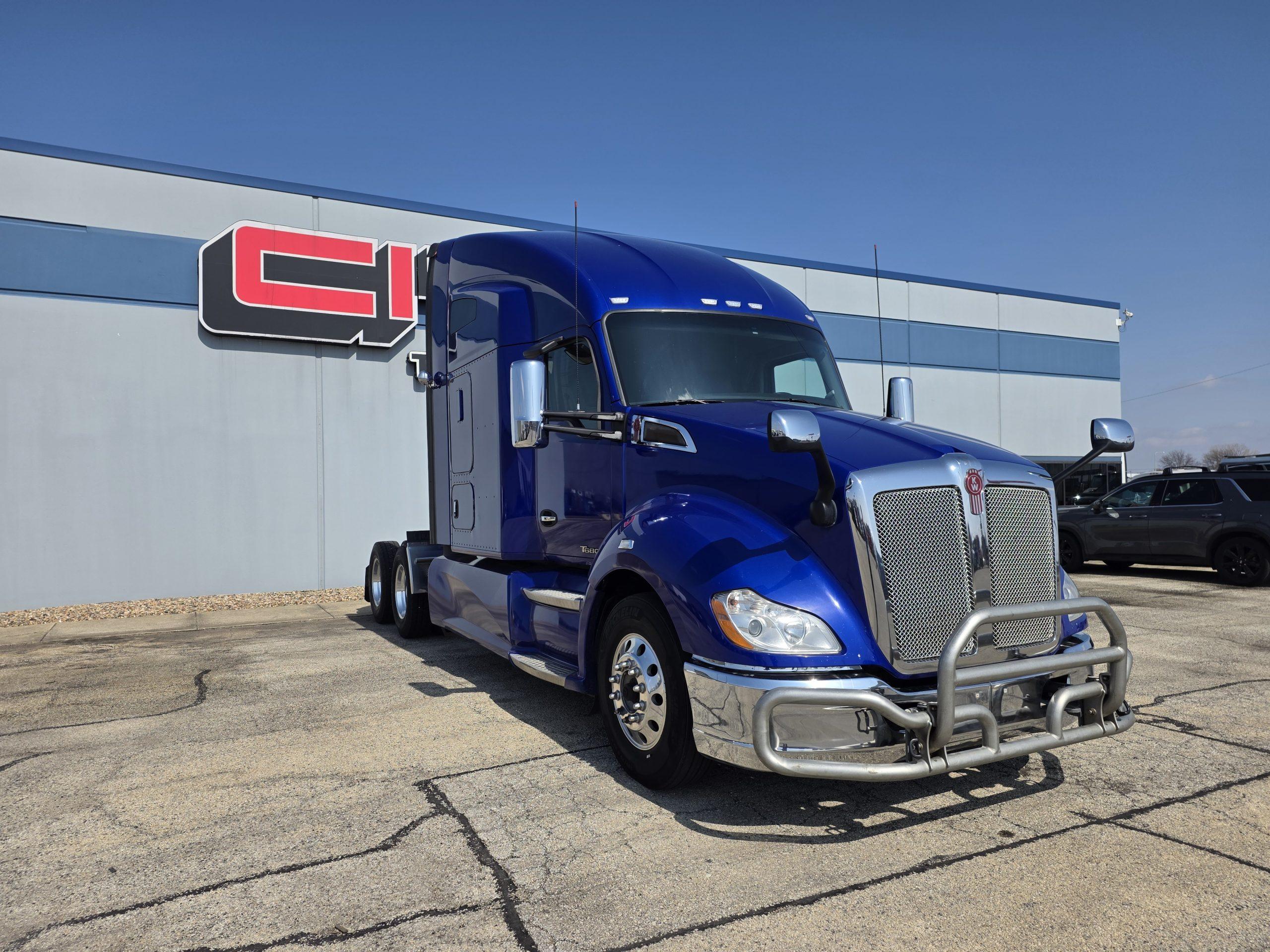 2020 Kenworth T680 in Springfield, IL — photo 3