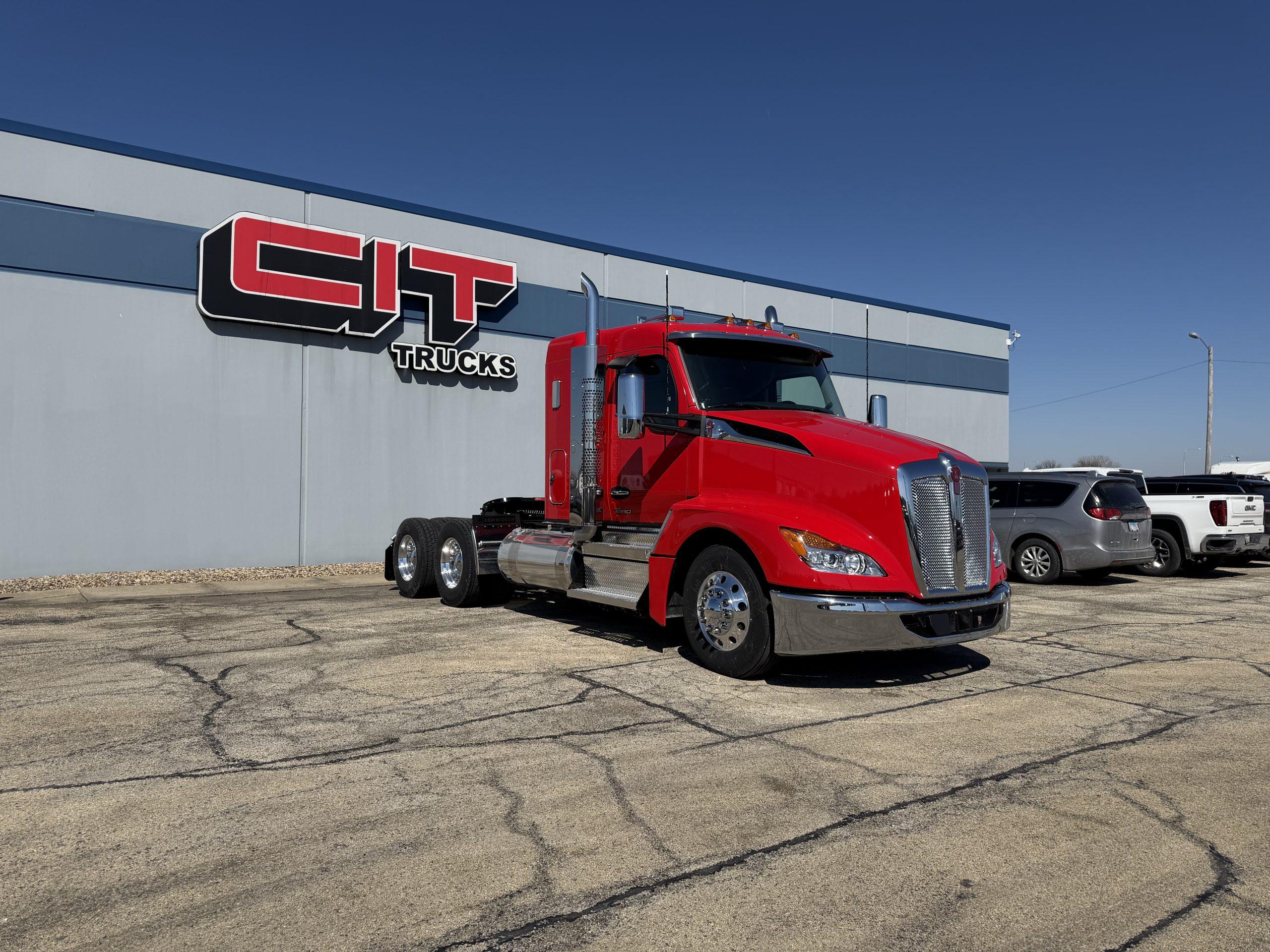 2027 Kenworth T680 in Springfield, IL — photo 3