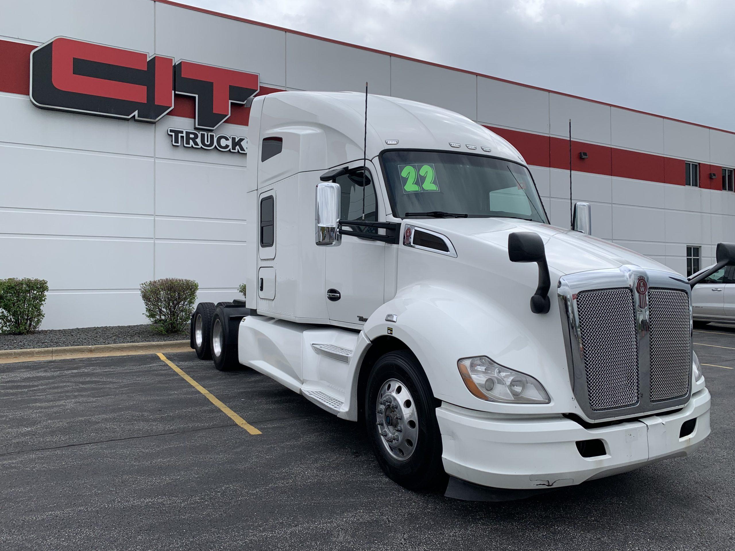 2022 Kenworth T680 in Mokena, IL — photo 3