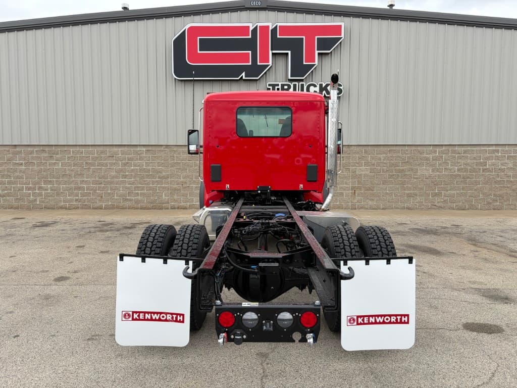 2027 Kenworth T480 in Morton, IL — photo 5