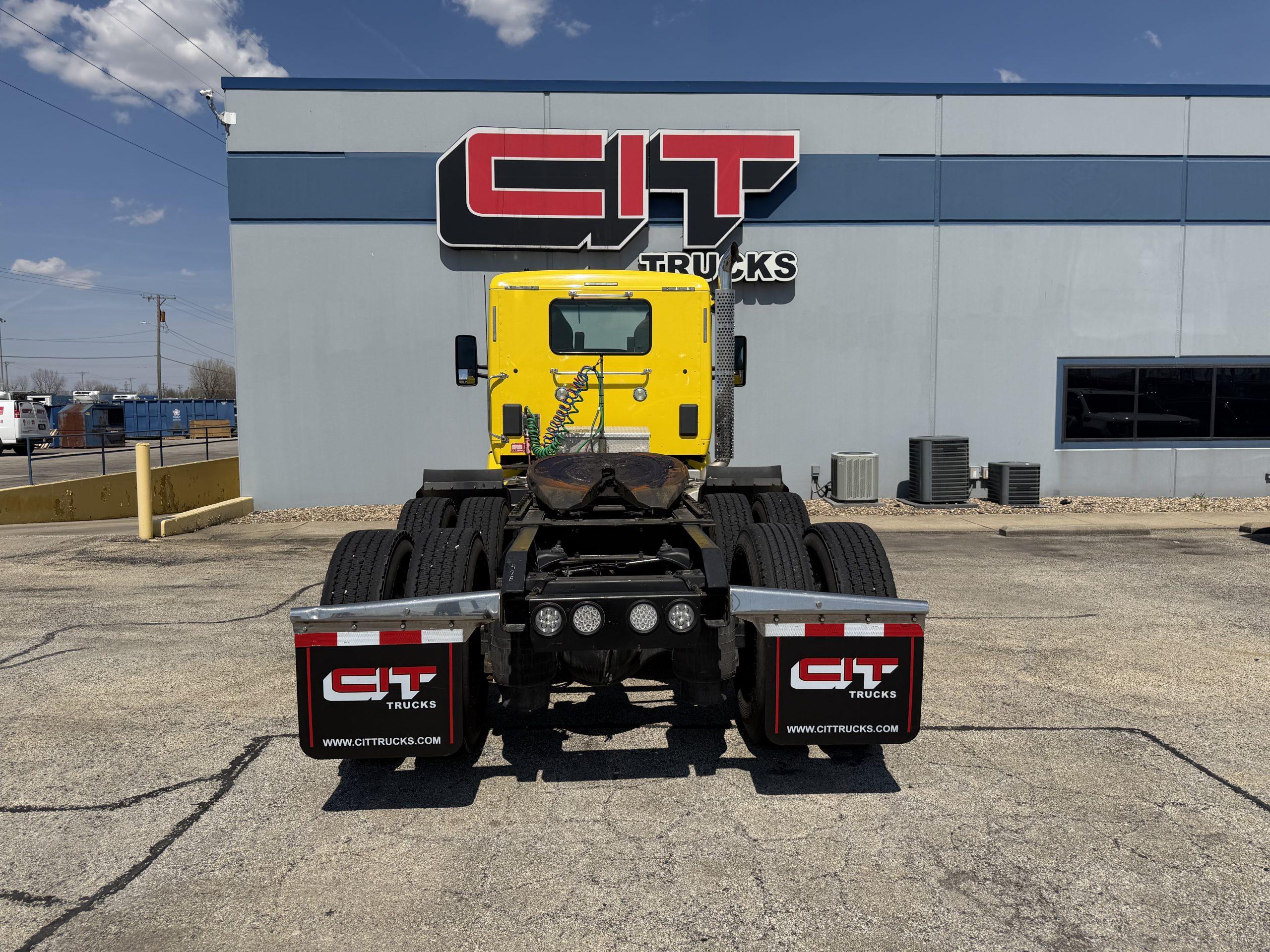 2016 Kenworth T680 in Springfield, IL — photo 6