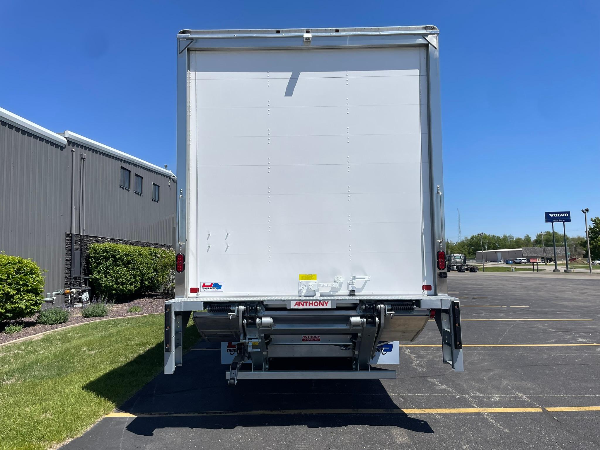 2027 Kenworth T280 in Normal, IL — photo 6