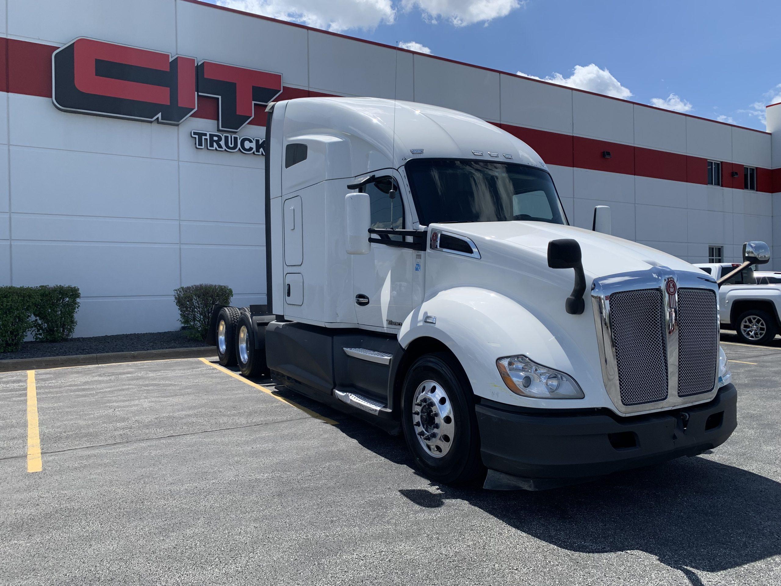 2022 Kenworth T680 in Mokena, IL — photo 3