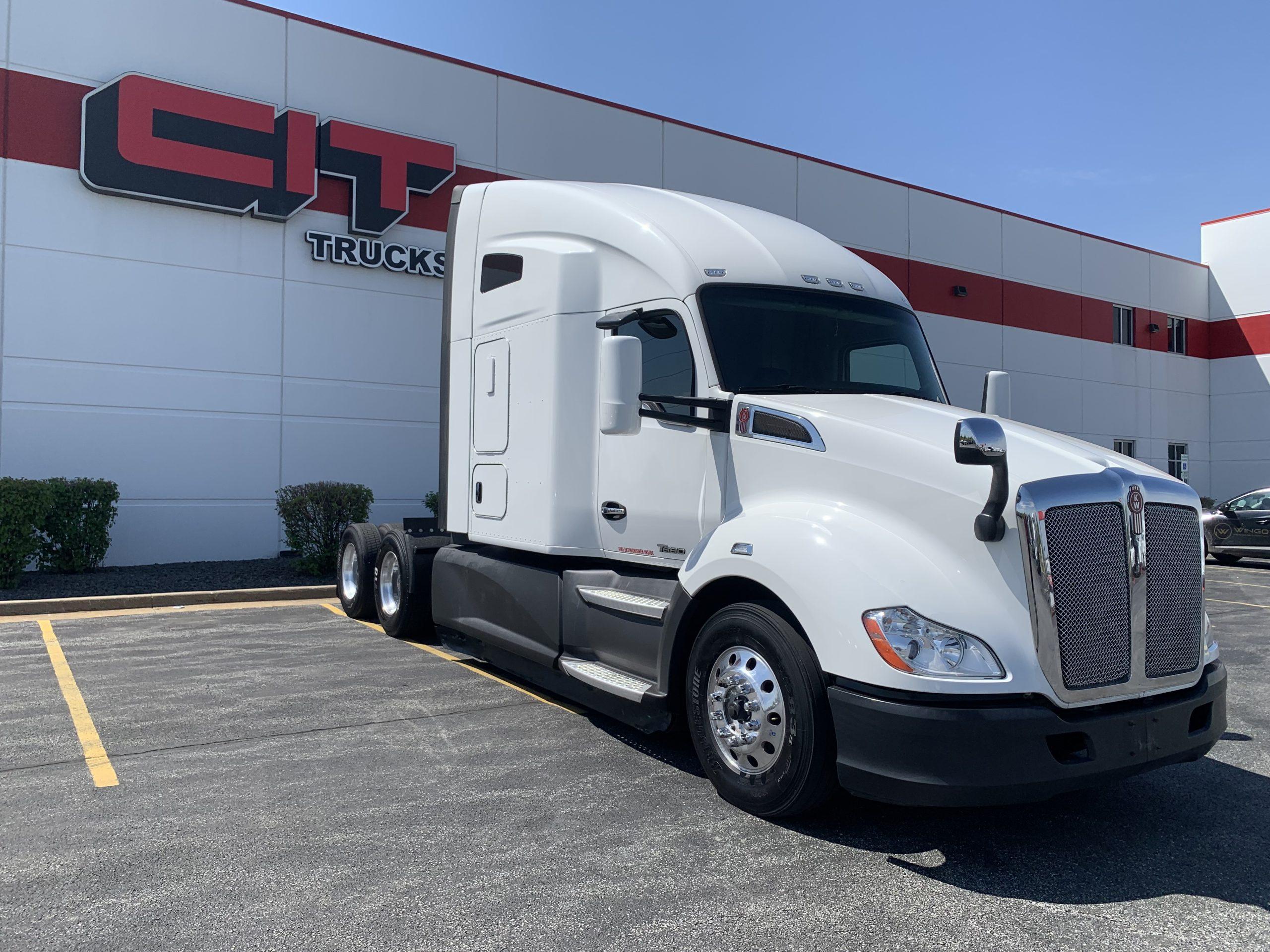 2022 Kenworth T680 in Mokena, IL — photo 3